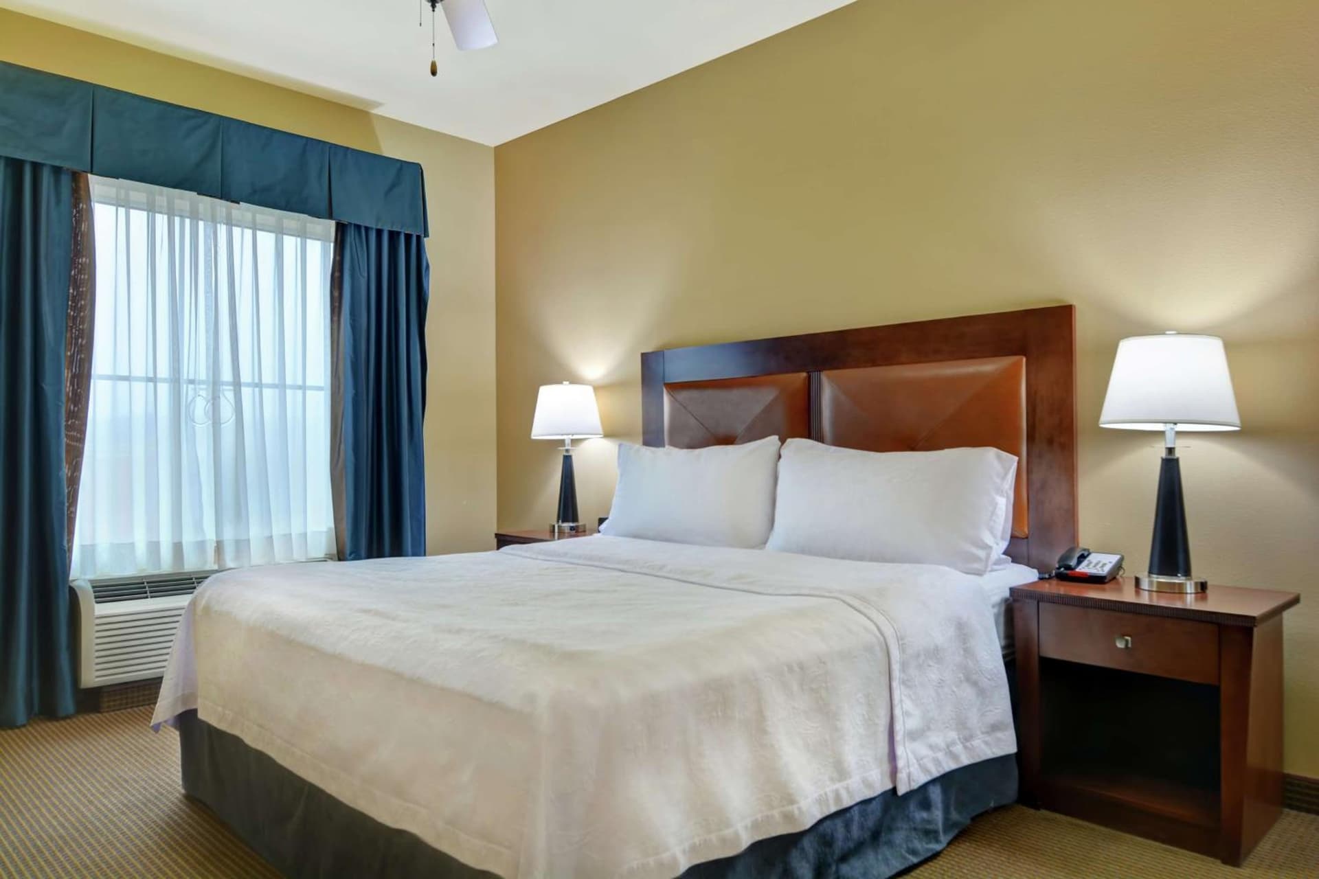 Homewood Suites by Hilton Fayetteville gallery photo in Fayetteville, AR — image 4