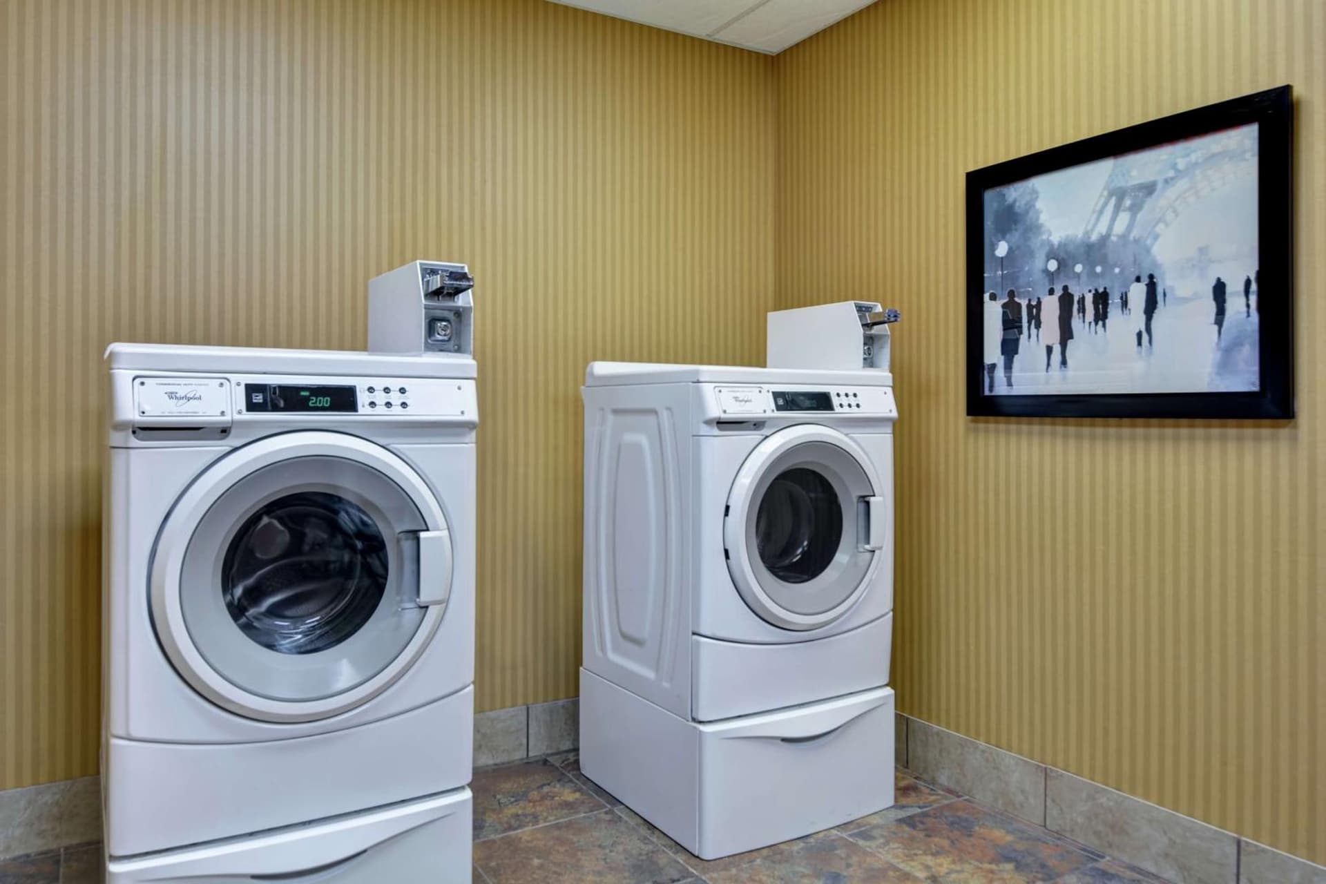 Homewood Suites by Hilton Fayetteville gallery photo in Fayetteville, AR — image 9