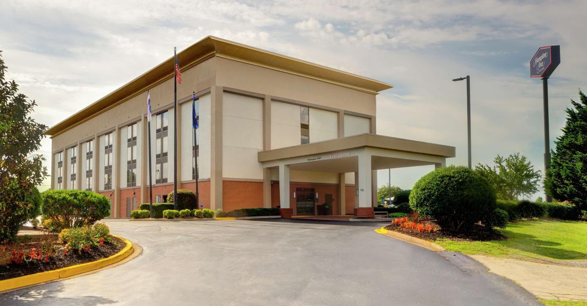 Hampton Inn Gaffney featured exterior or lobby in Gaffney, SC — similar hotel