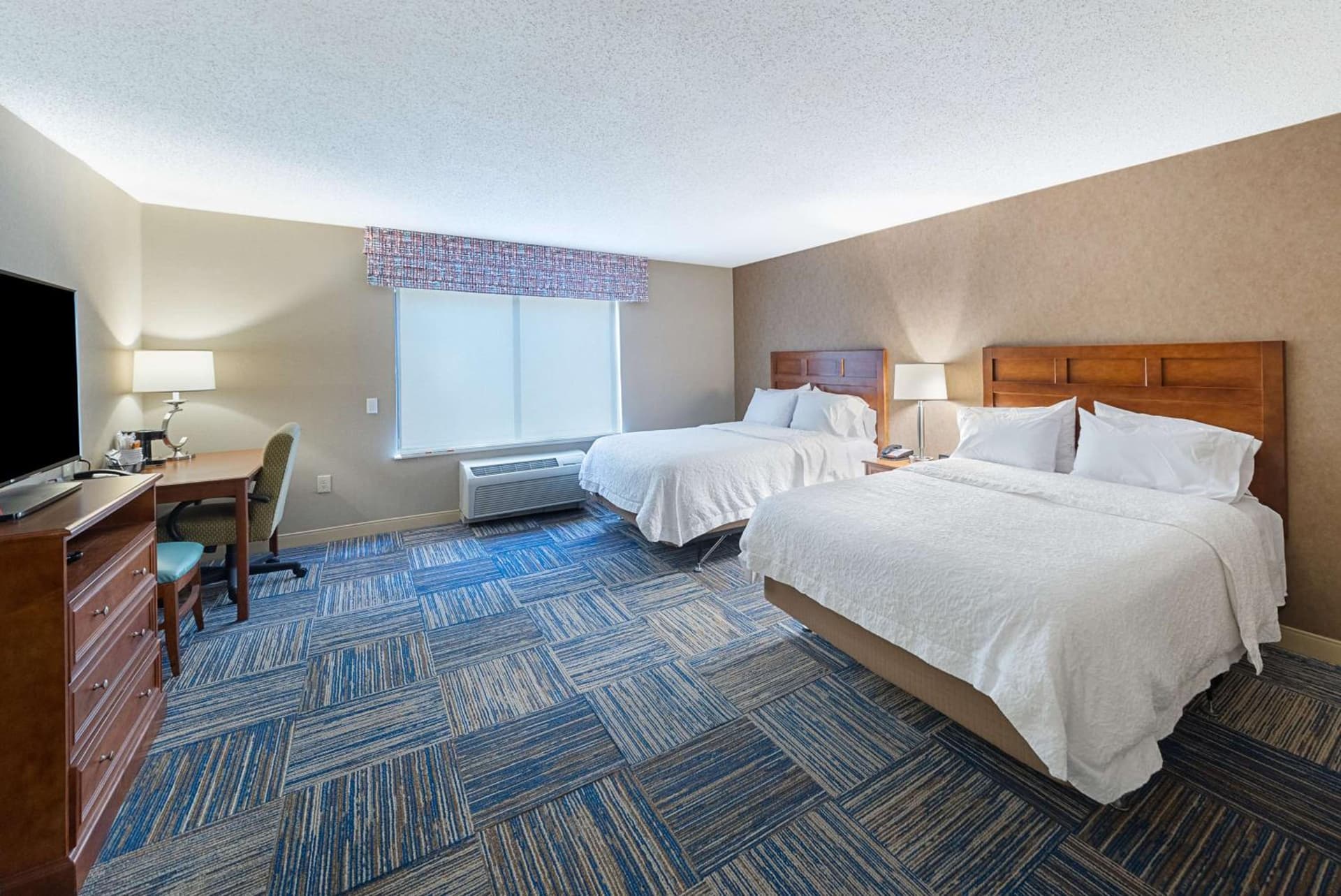 Hampton Inn Greenfield gallery photo in Greenfield, IN — image 56