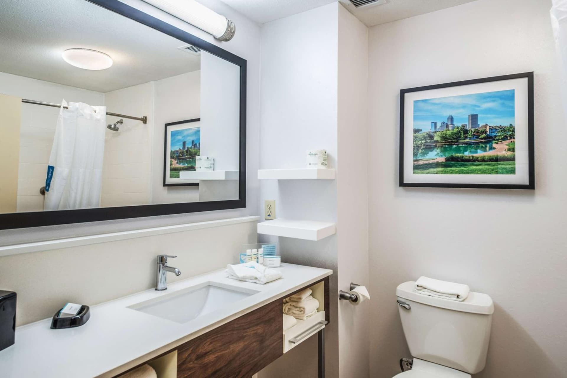 Hampton Inn Greenfield gallery photo in Greenfield, IN — image 33