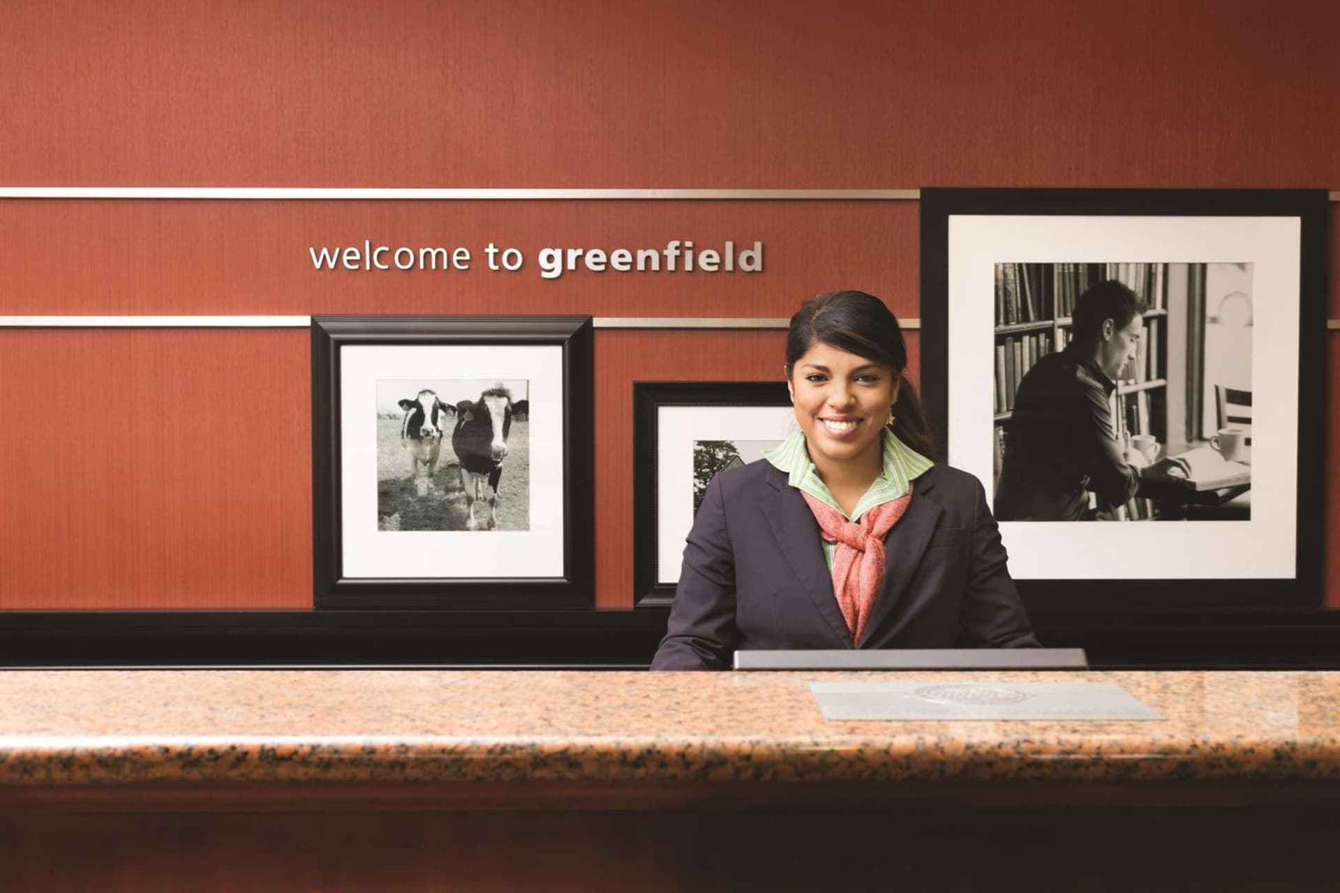 Hampton Inn & Suites Greenfield gallery photo in Greenfield — image 31