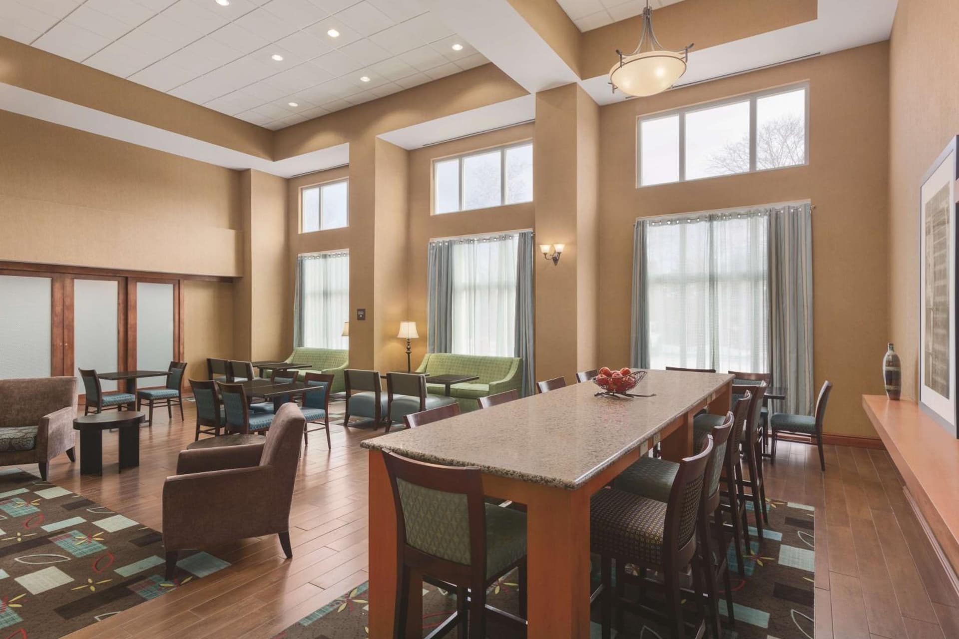 Hampton Inn & Suites Greenfield property views in Greenfield — gallery photo 3