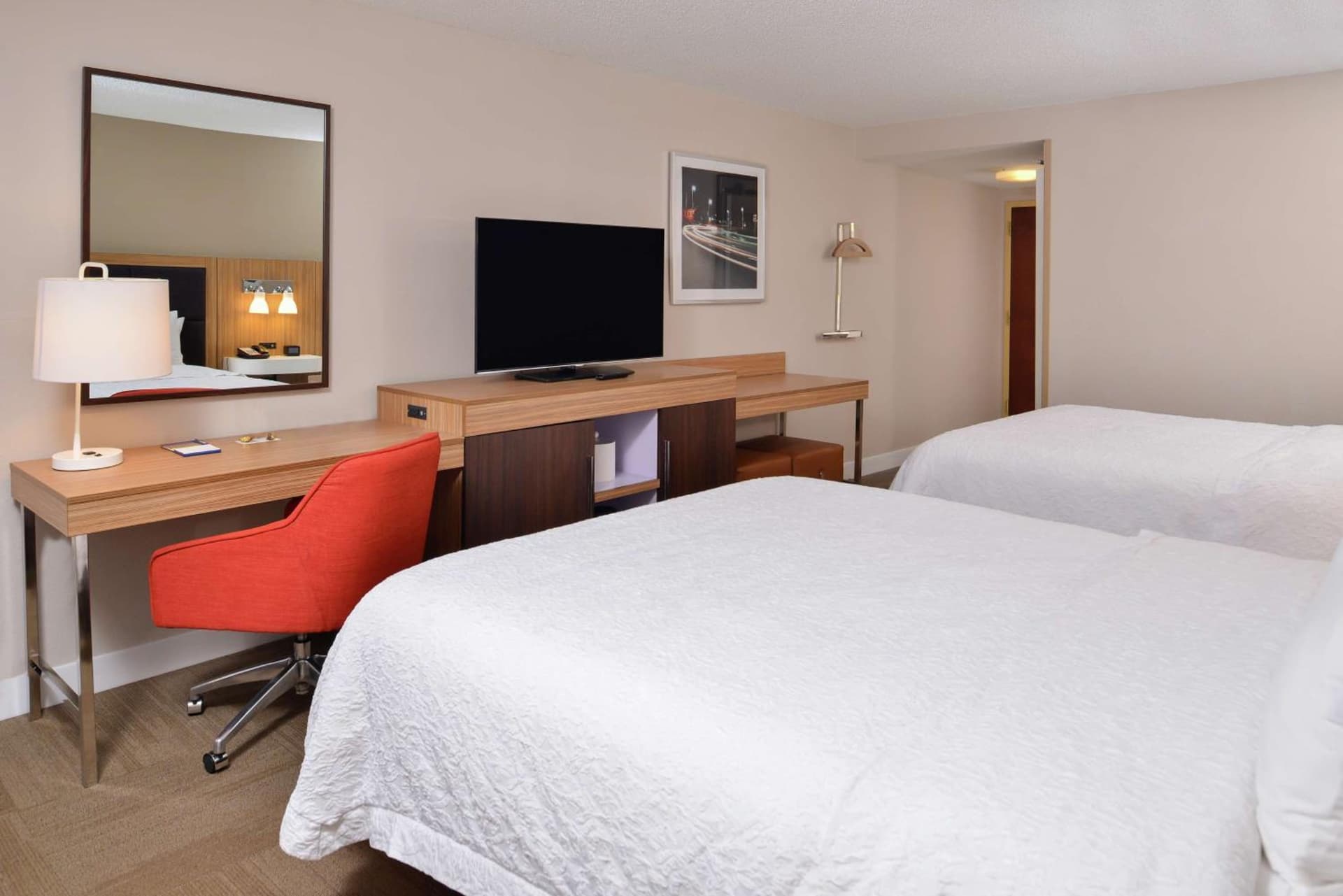 Hampton Inn Greensboro East / McLeansville gallery photo in McLeansville, NC — image 11