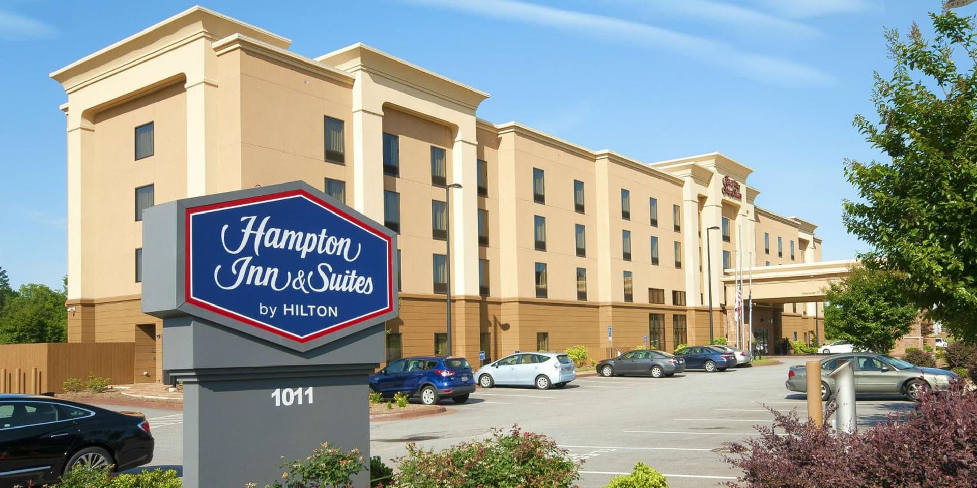 Hampton Inn & Suites Seneca-Clemson Area featured exterior or lobby in Seneca, SC — similar hotel