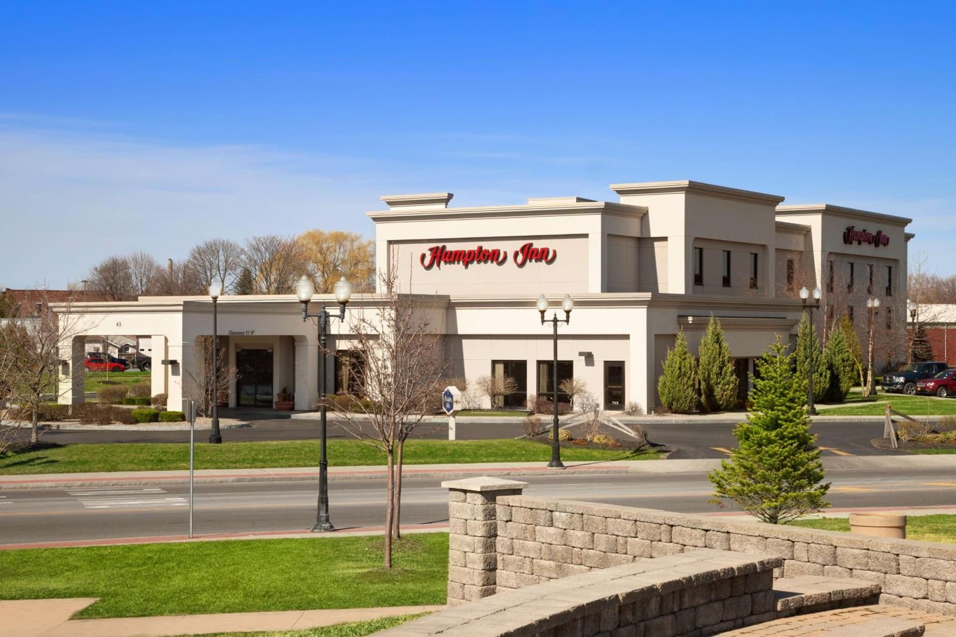Hampton Inn Geneva featured exterior or lobby in Geneva, NY — similar hotel