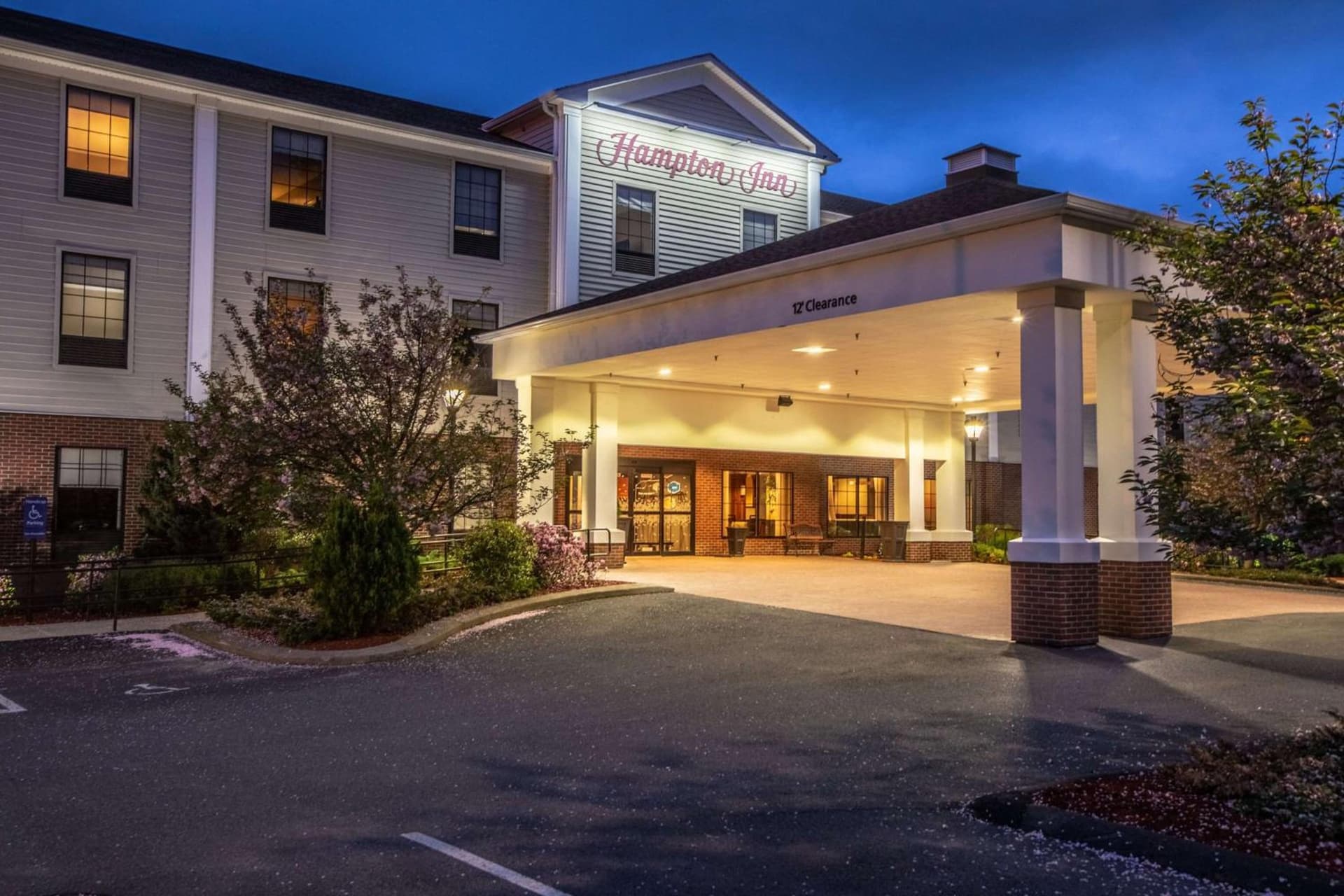 Hampton Inn Hadley-Amherst Area gallery photo in Hadley — image 20