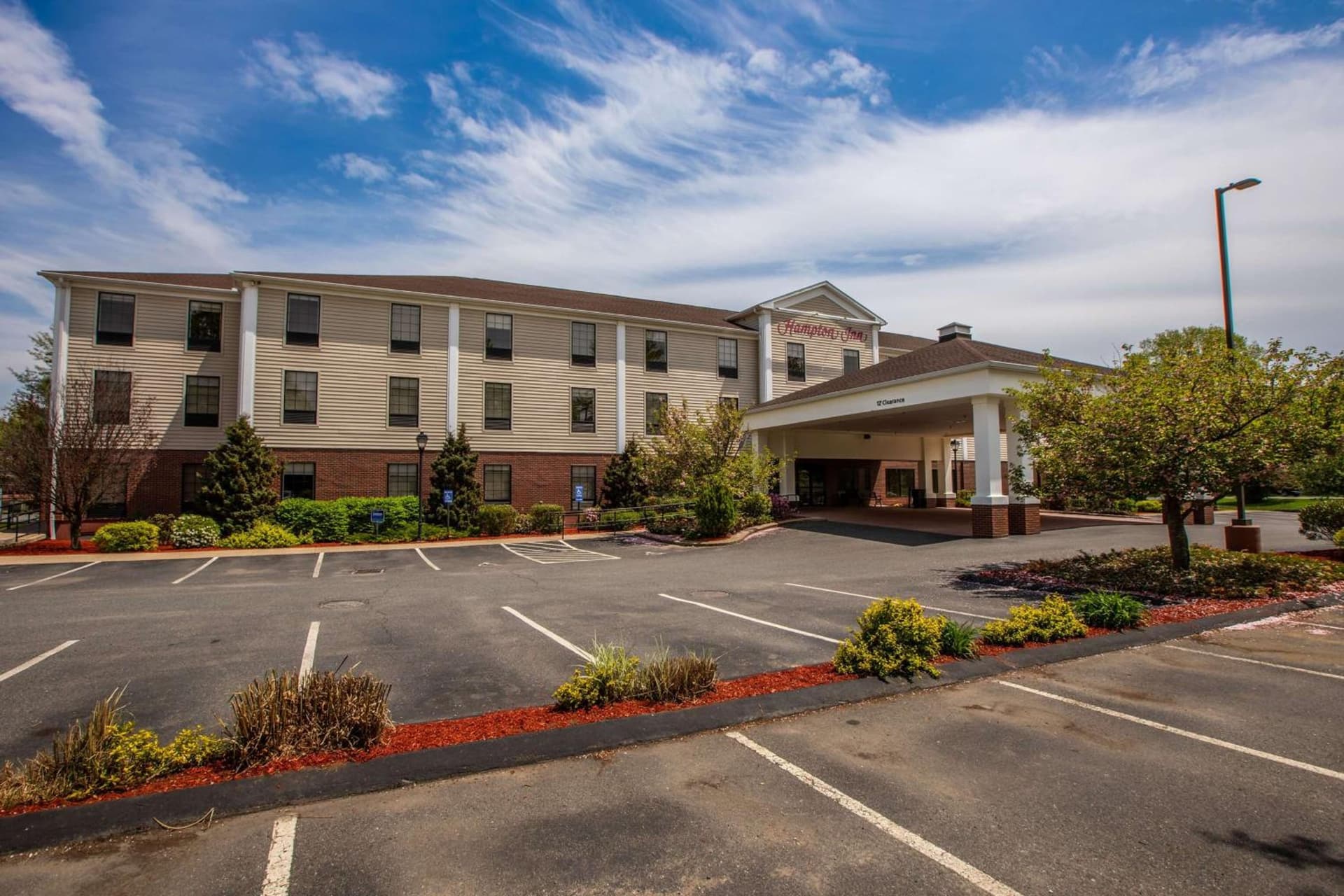 Hampton Inn Hadley-Amherst Area gallery photo in Hadley — image 35
