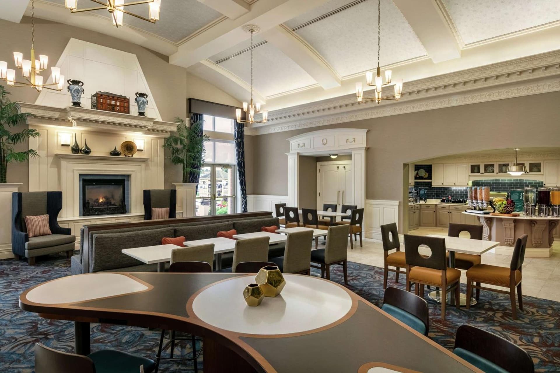 Homewood Suites by Hilton Harrisburg East-Hershey Area interior in Harrisburg, PA — gallery photo 2