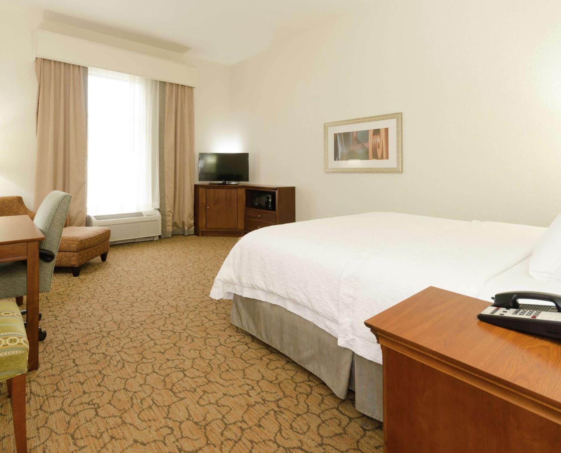Hampton Inn Hickory gallery photo in Hickory, NC — image 10