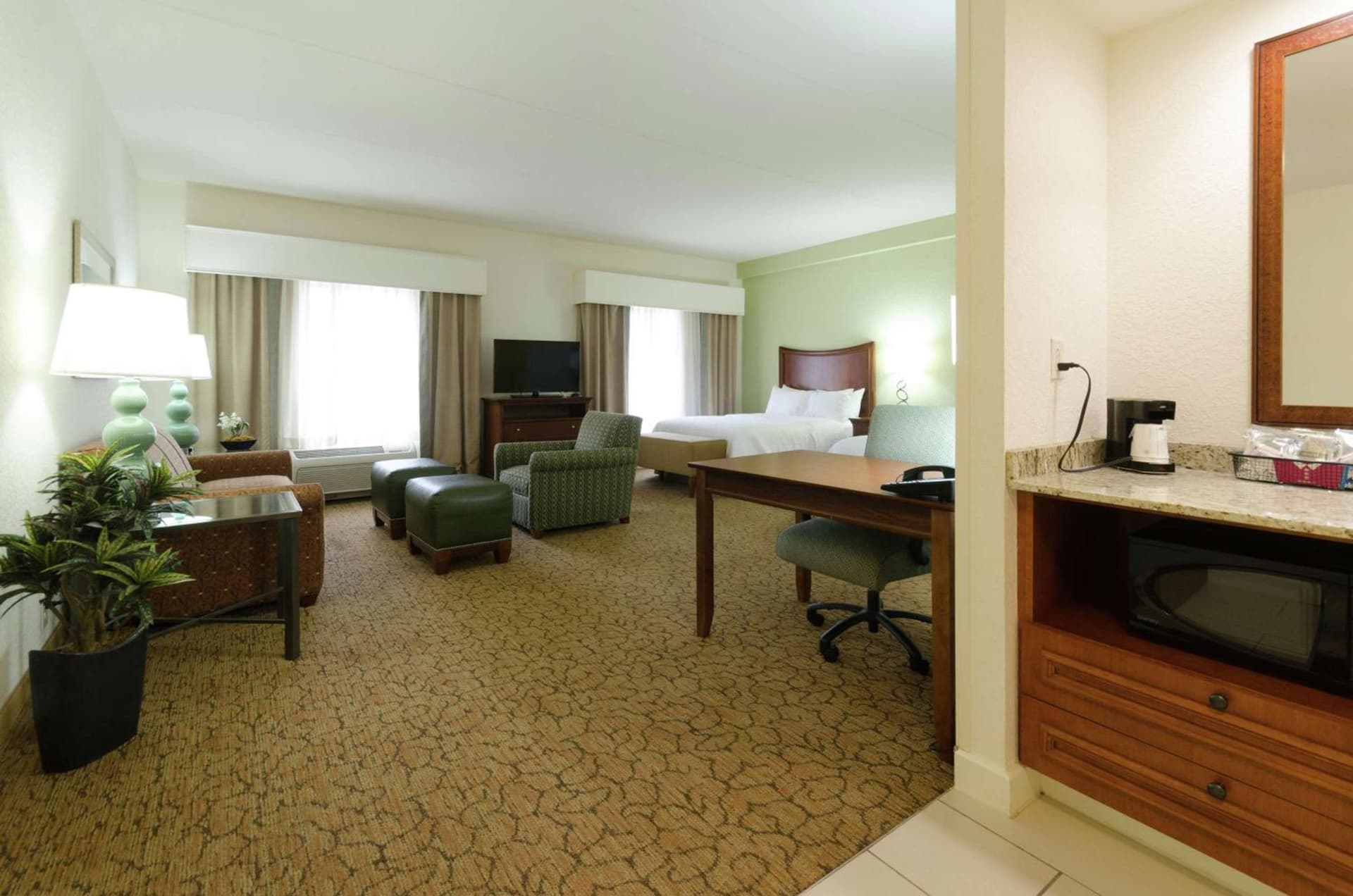 Hampton Inn Hickory gallery photo in Hickory, NC — image 50
