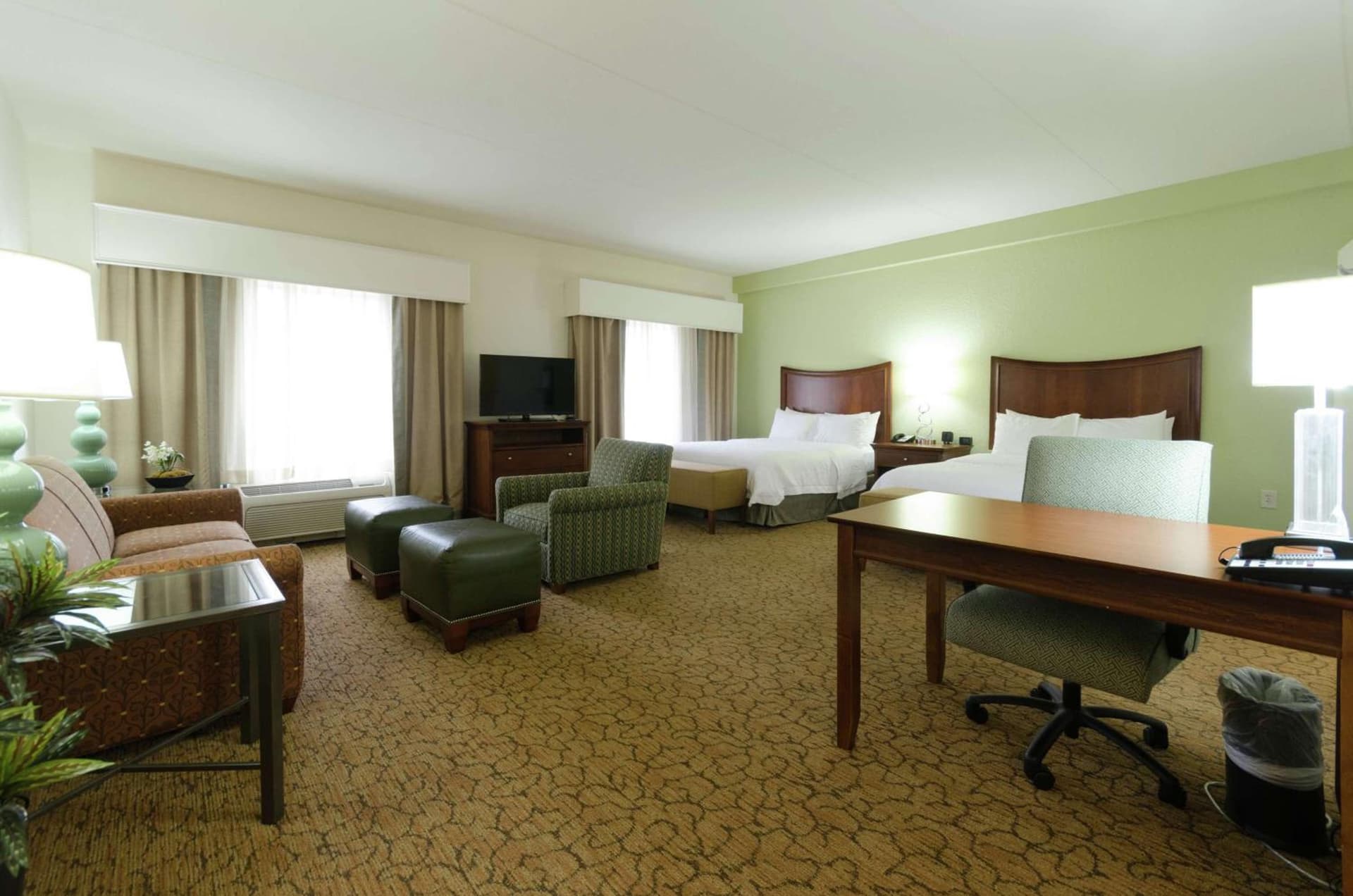 Hampton Inn Hickory gallery photo in Hickory, NC — image 21