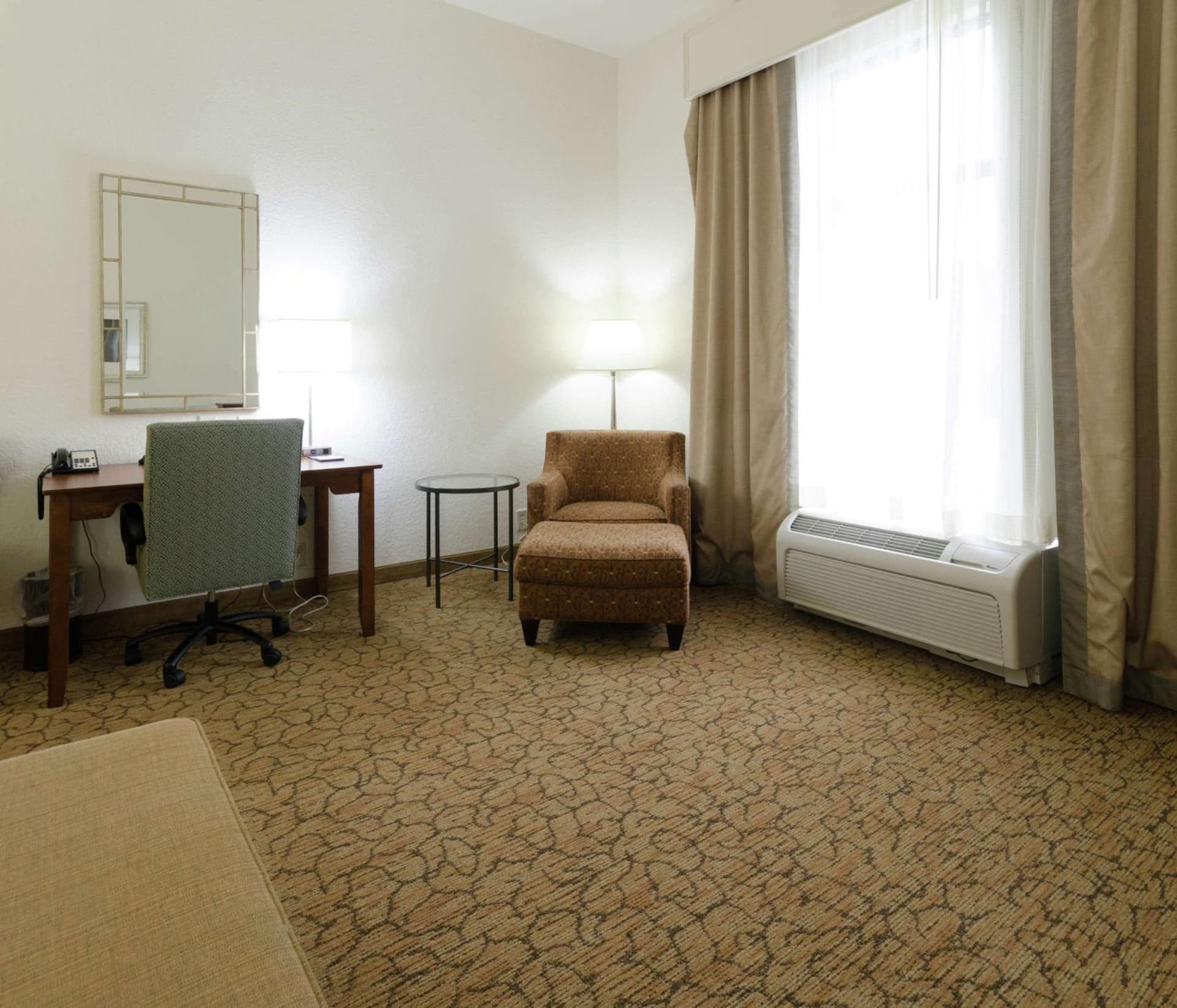 Hampton Inn Hickory gallery photo in Hickory, NC — image 22