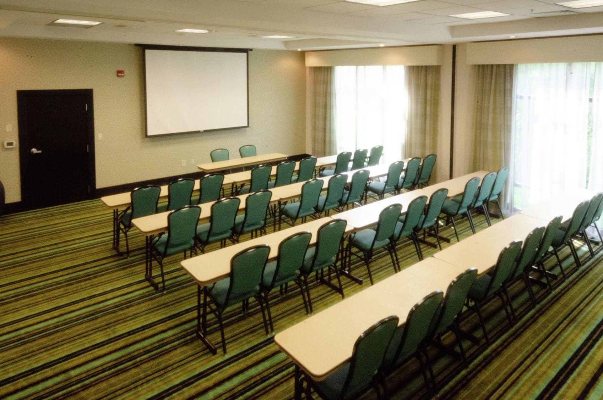 Hampton Inn Hickory gallery photo in Hickory, NC — image 26