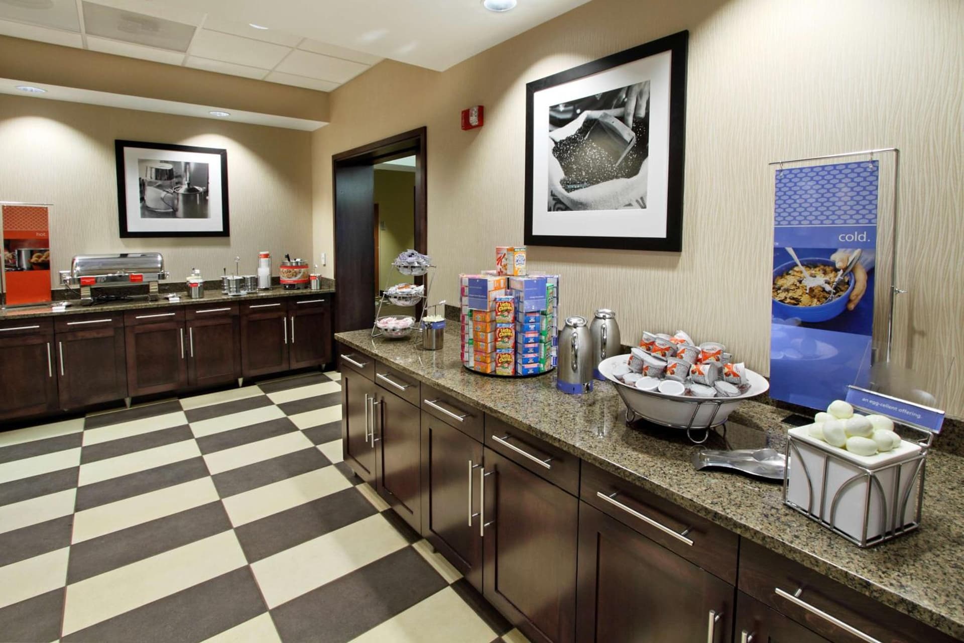 Hampton Inn Hagerstown gallery photo in Hagerstown, MD — image 38