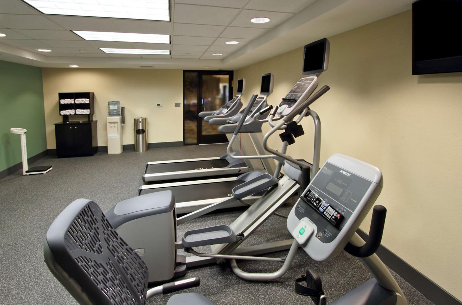 Hampton Inn Hagerstown gallery photo in Hagerstown, MD — image 12