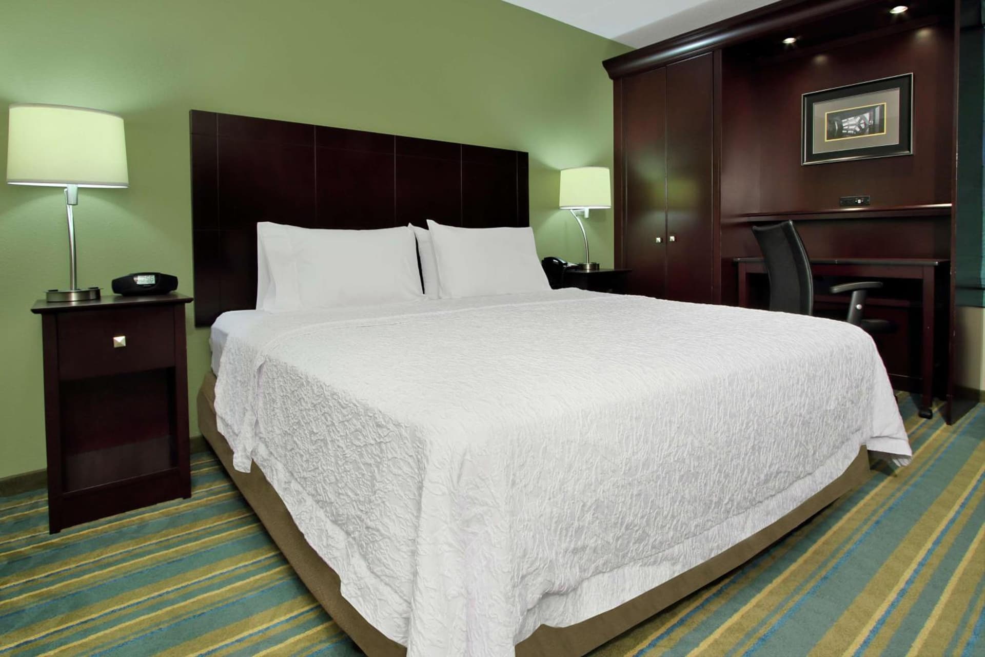 Hampton Inn Hagerstown property views in Hagerstown, MD — gallery photo 3