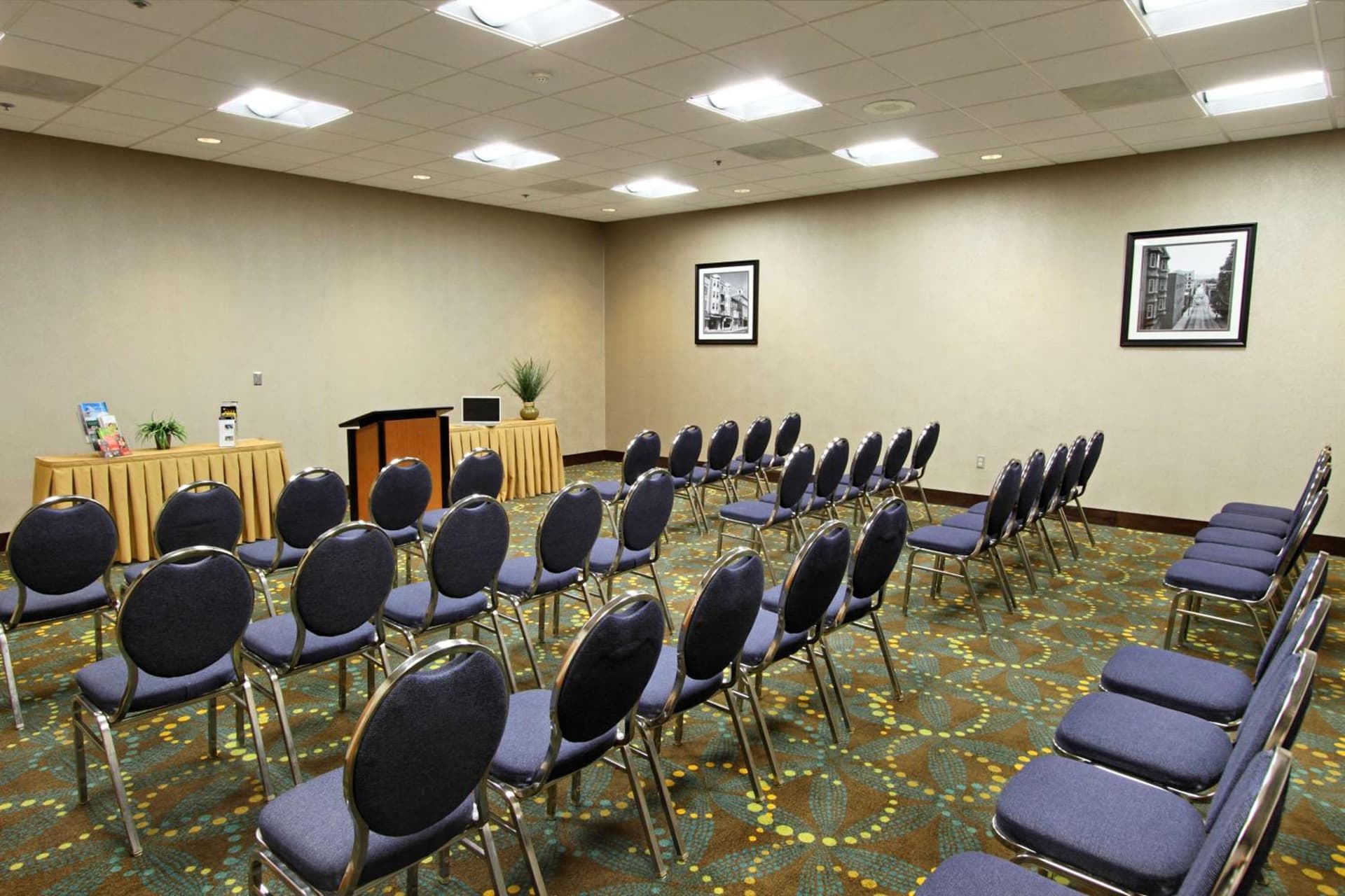 Hampton Inn Hagerstown gallery photo in Hagerstown, MD — image 10