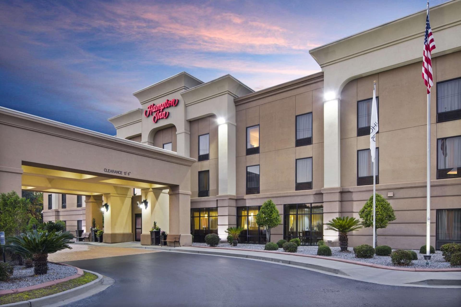Hampton Inn Hinesville featured exterior or lobby in Hinesville, GA — similar hotel