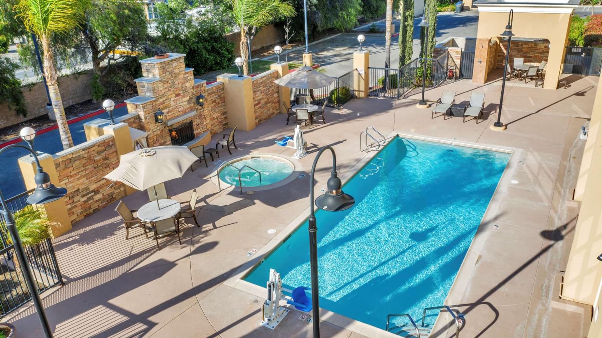 Hampton Inn & Suites by Hilton Hemet Menifee Murrieta gallery photo in Hemet, CA — image 22