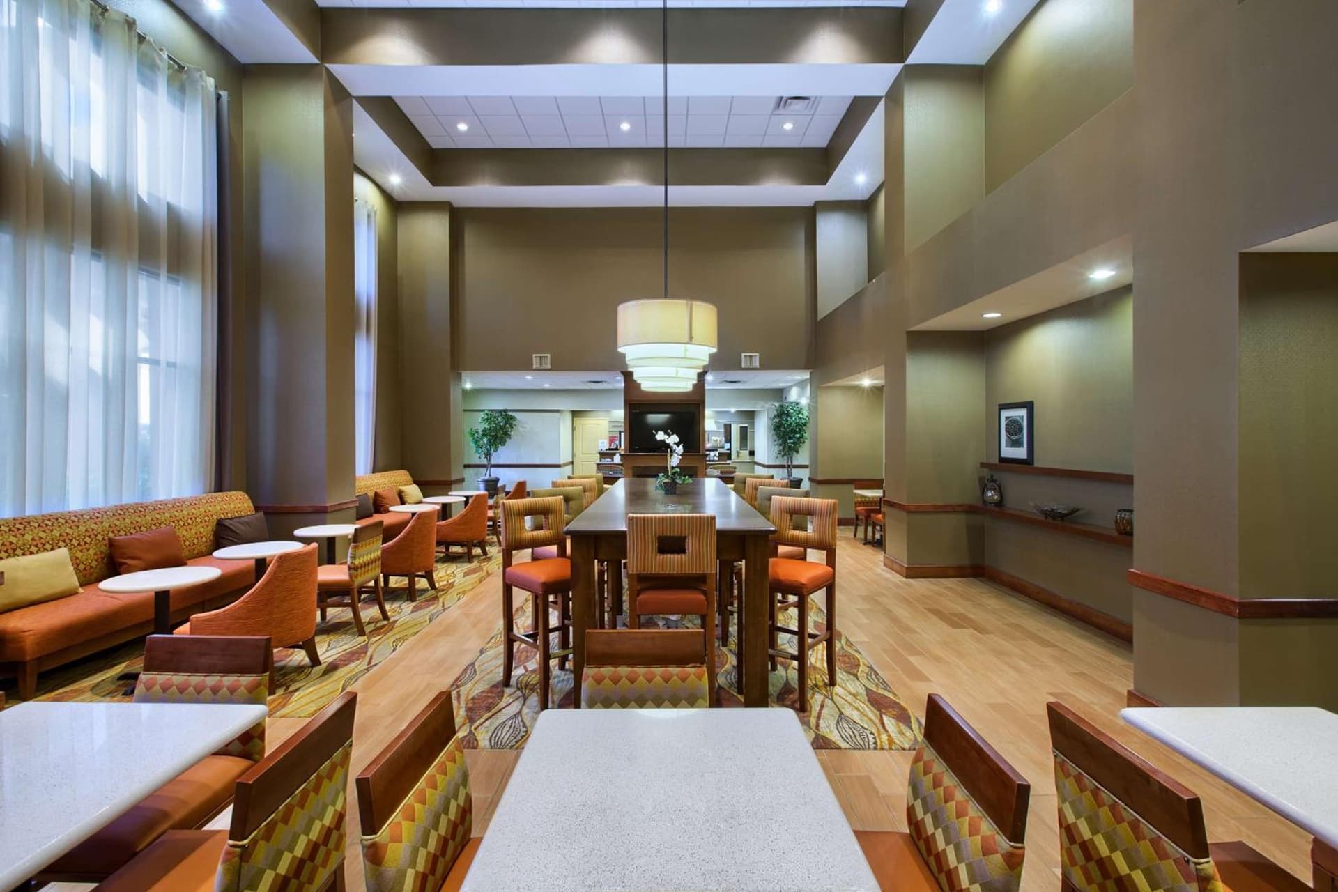 Hampton Inn & Suites Houston Rosenberg gallery photo in Rosenberg, TX — image 19