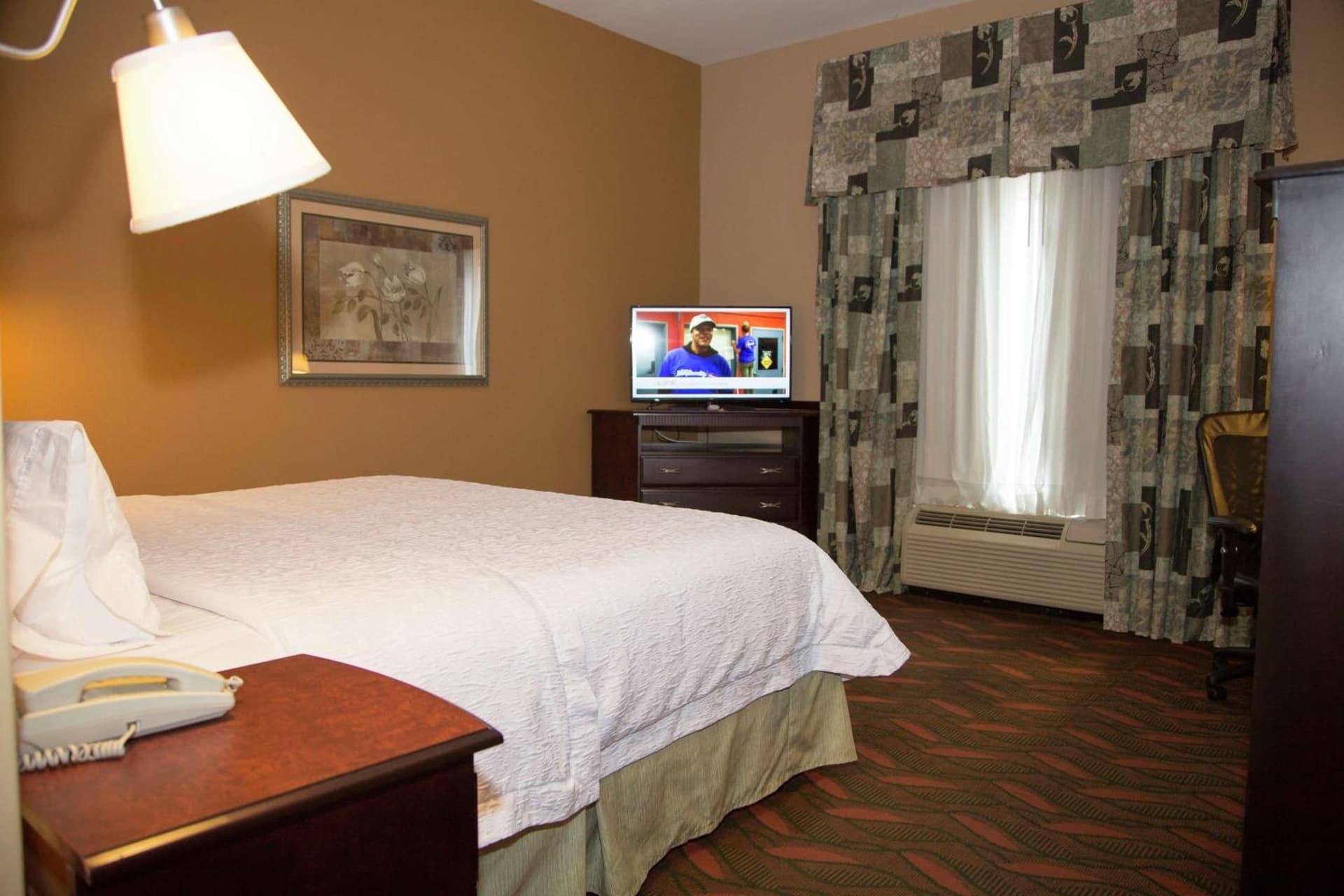 Hampton Inn & Suites Houston Rosenberg gallery photo in Rosenberg, TX — image 15