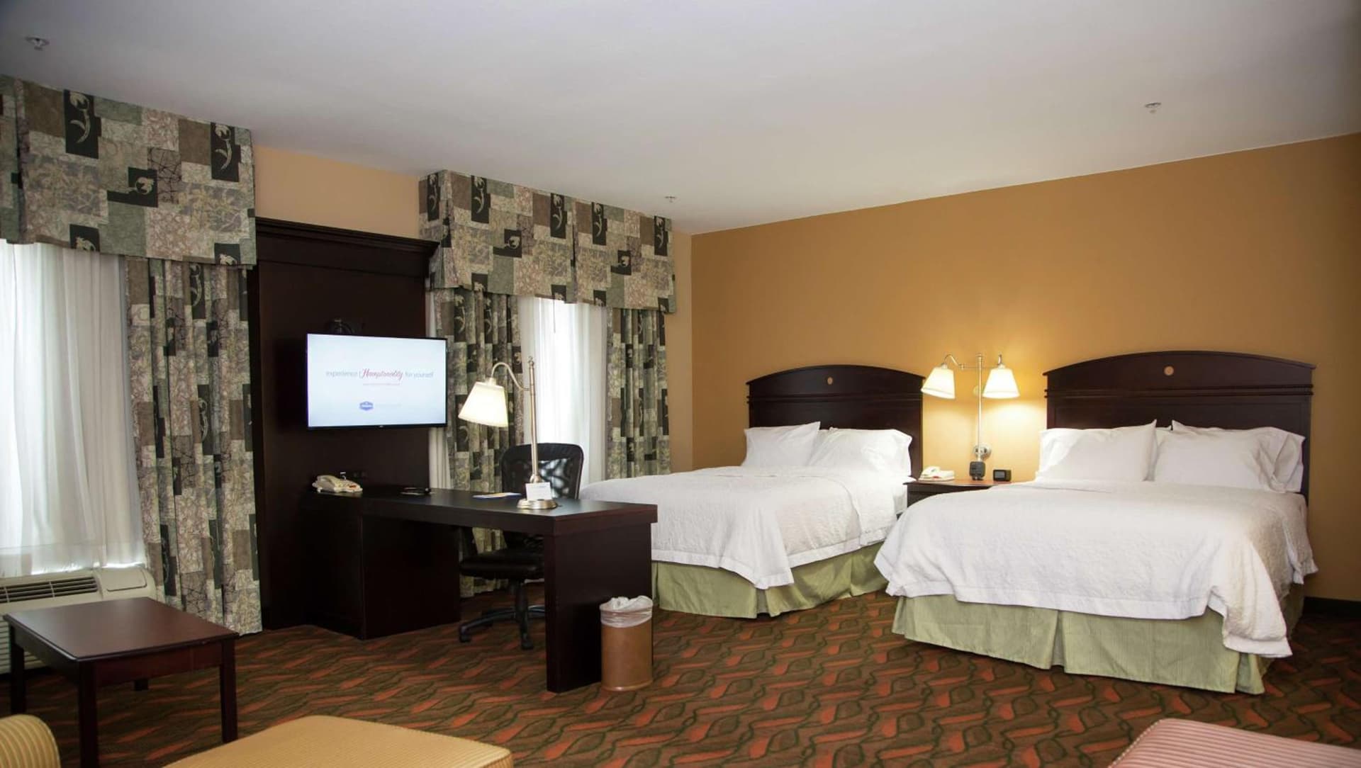 Hampton Inn & Suites Houston Rosenberg gallery photo in Rosenberg, TX — image 45
