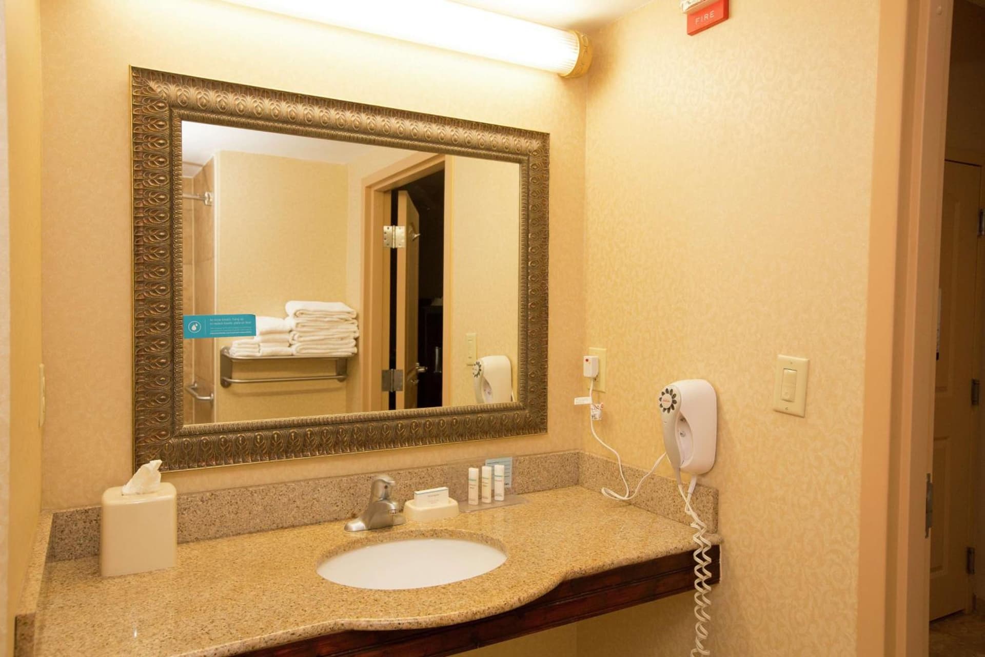 Hampton Inn & Suites Houston Rosenberg gallery photo in Rosenberg, TX — image 62