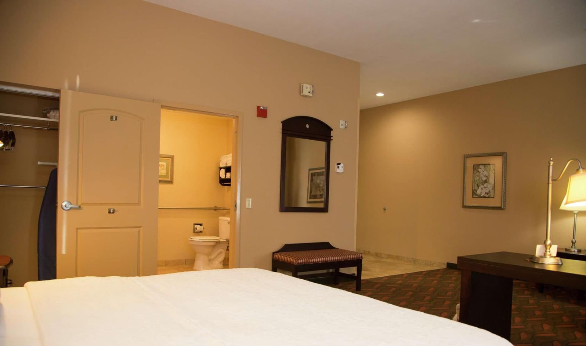 Hampton Inn & Suites Houston Rosenberg gallery photo in Rosenberg, TX — image 36