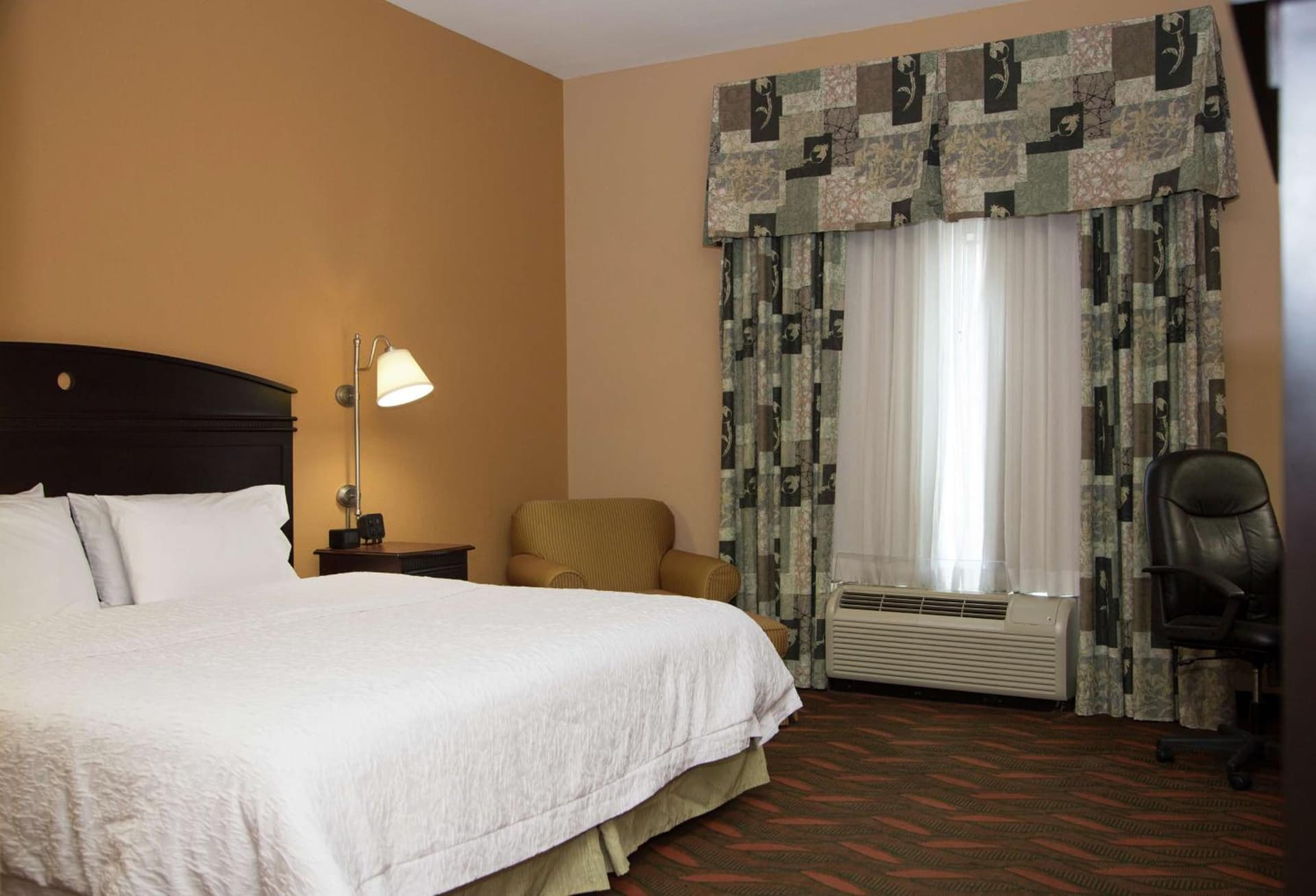 Hampton Inn & Suites Houston Rosenberg gallery photo in Rosenberg, TX — image 18