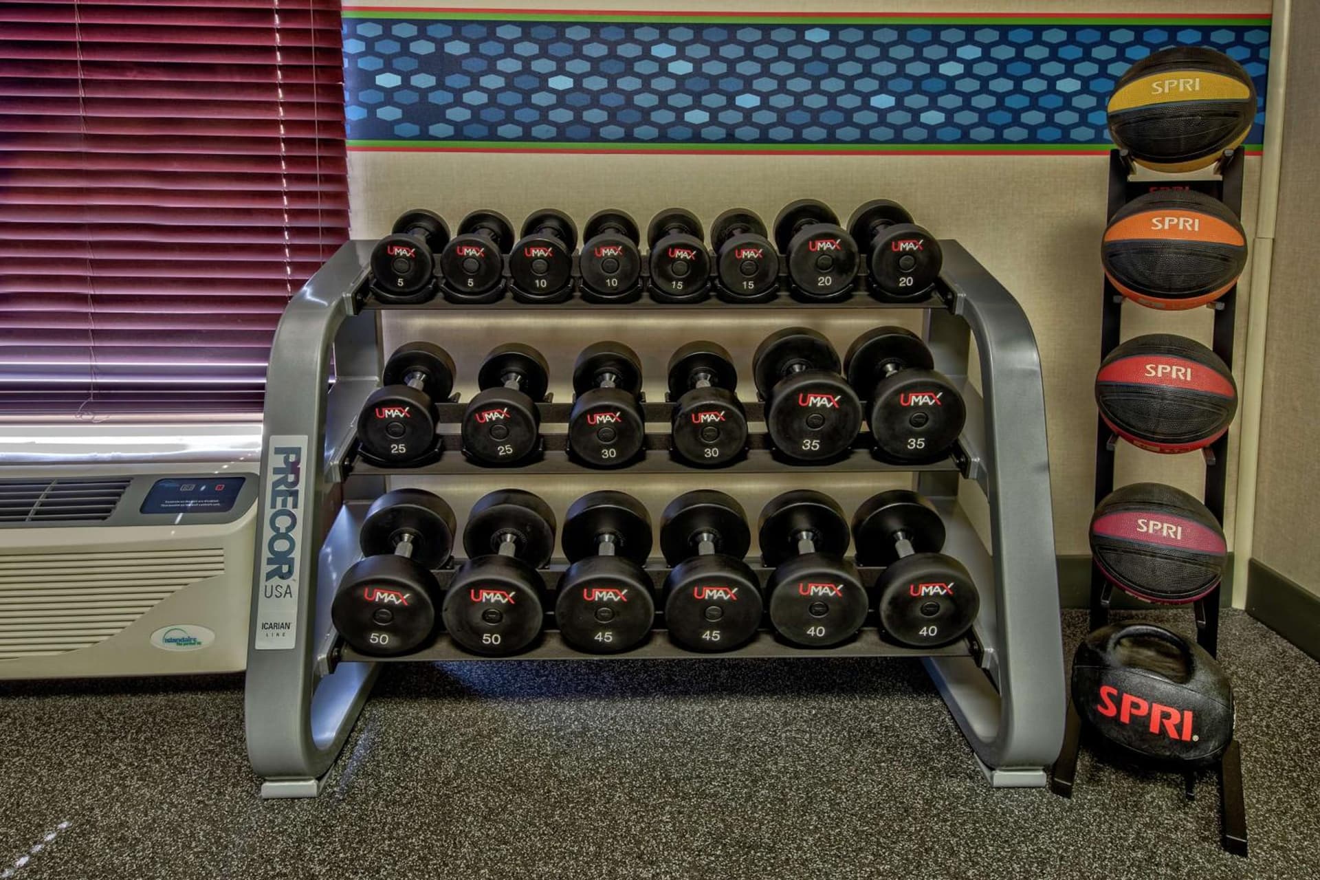 Hampton Inn Ashland gallery photo in Ashland, KY — image 27