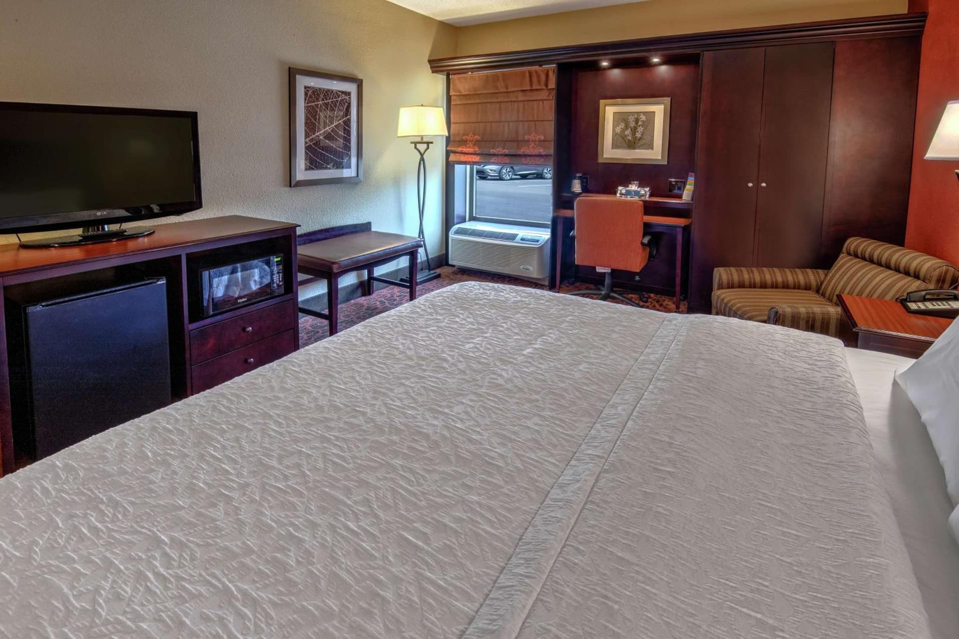 Hampton Inn Ashland gallery photo in Ashland, KY — image 26