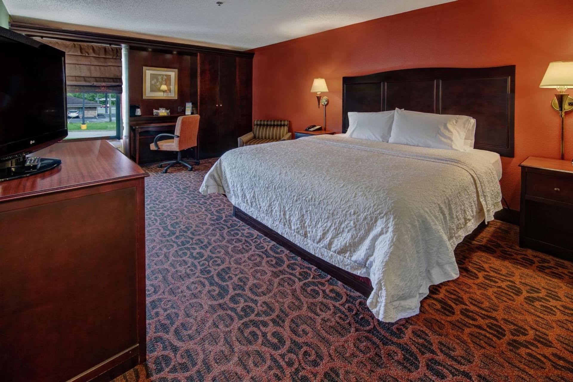 Hampton Inn Ashland gallery photo in Ashland, KY — image 7
