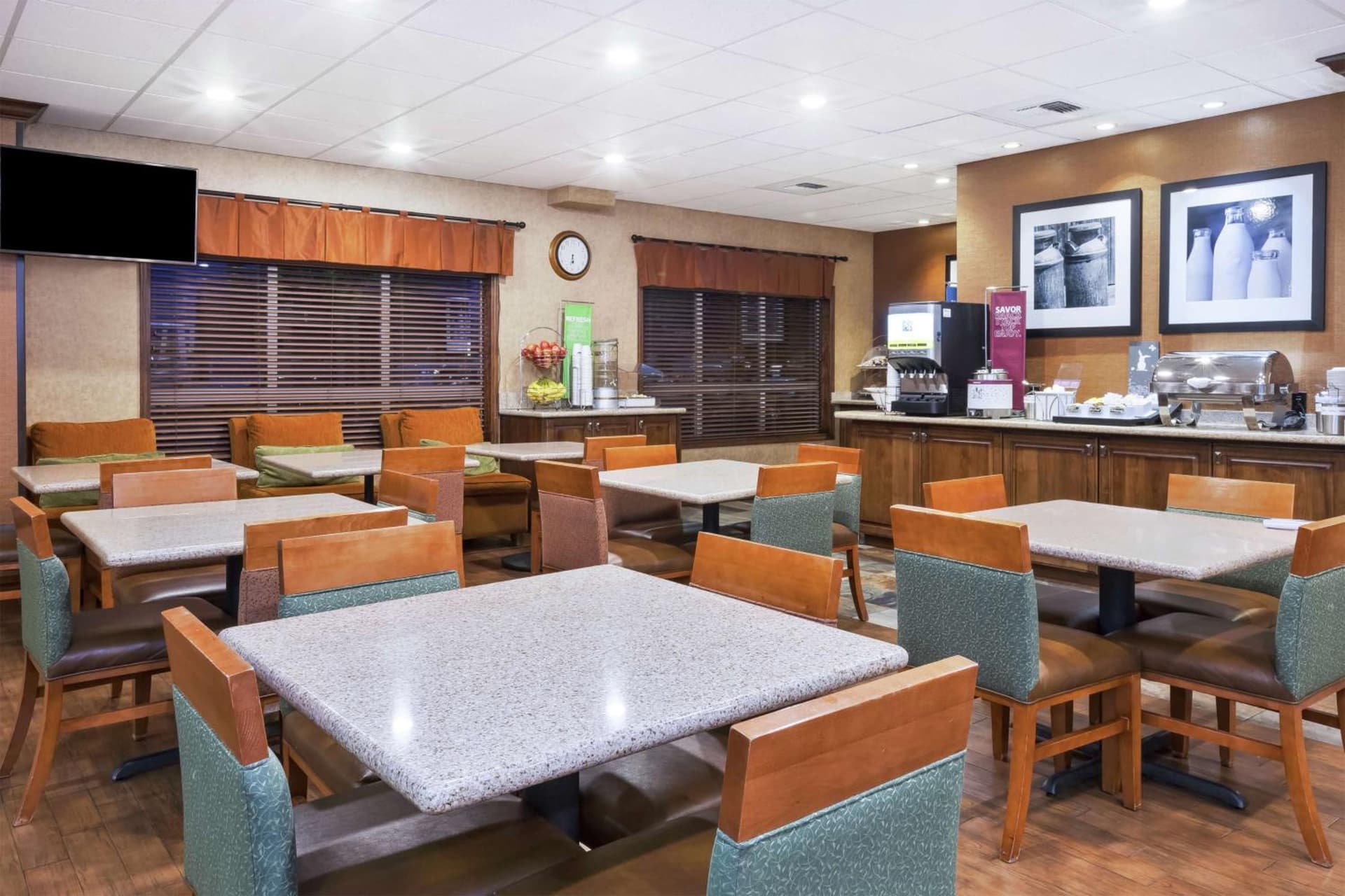 Country Inn & Suites by Radisson, Idaho Falls at the Mall gallery photo in Idaho Falls, ID — image 32