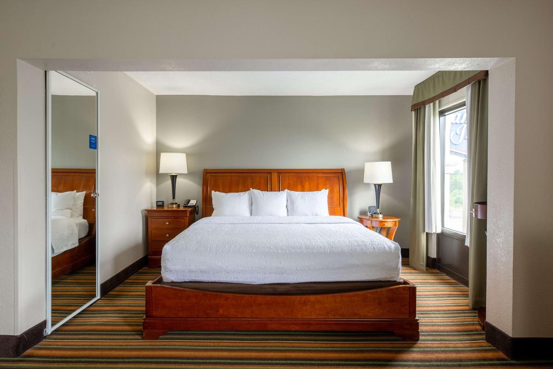 Hampton Inn Winston-Salem Hanes Mall gallery photo in Winston-Salem, NC — image 20