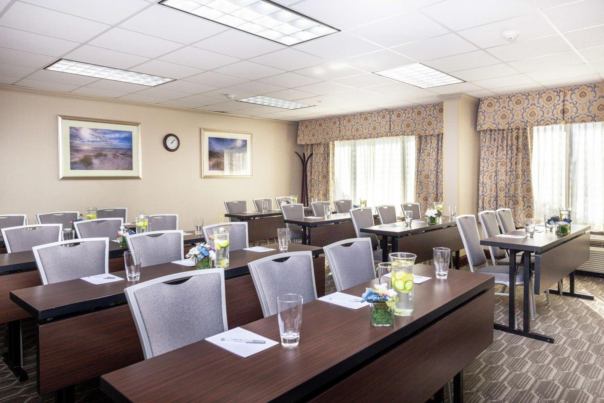Hampton Inn Winston-Salem Hanes Mall gallery photo in Winston-Salem, NC — image 28