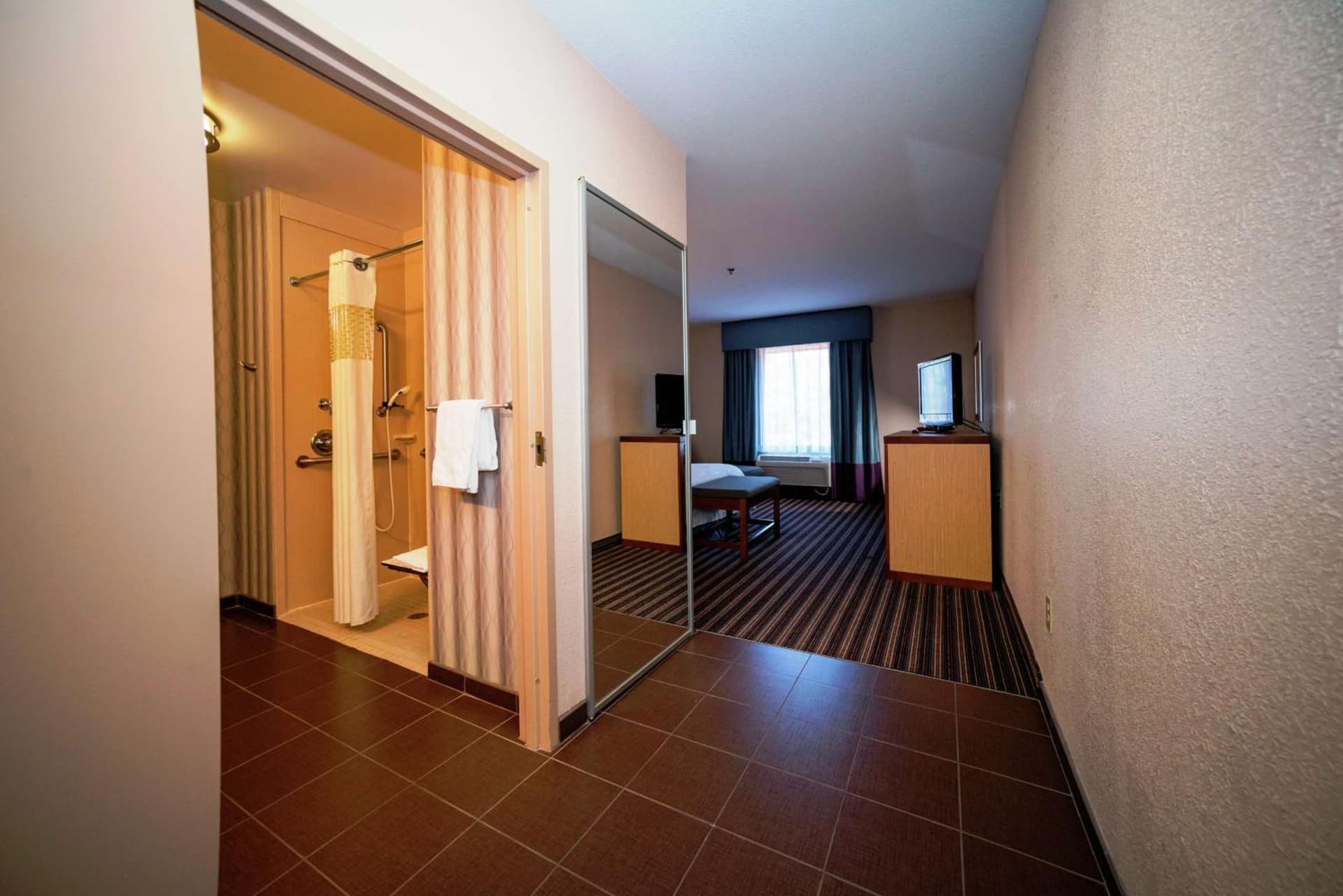 Hampton Inn Jackson/Flowood - Airport Area MS gallery photo in Luckney, MS — image 4