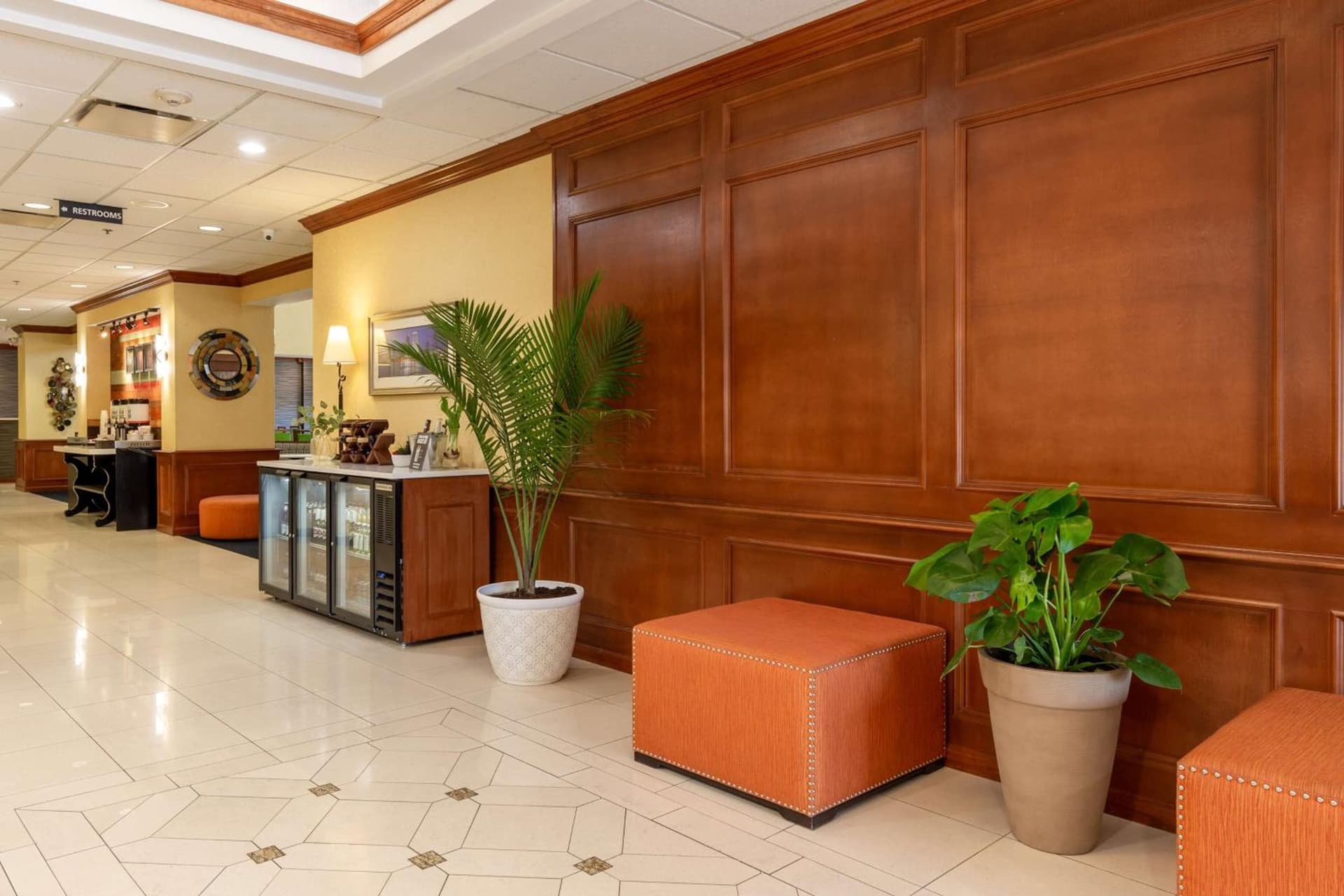 Hampton Inn & Suites Jacksonville Deerwood Park gallery photo in Jacksonville, FL — image 5