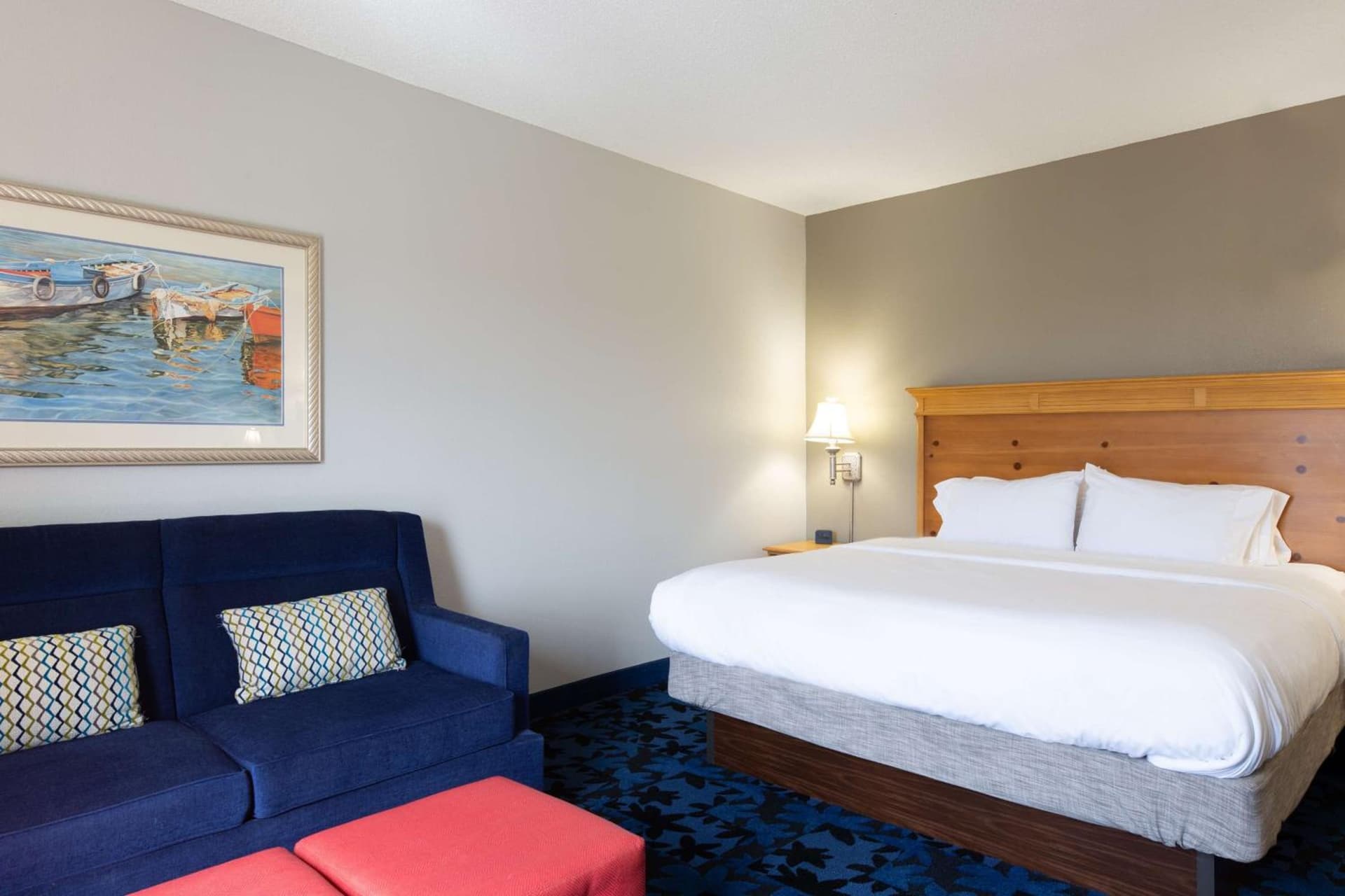 Hampton Inn & Suites Jacksonville Deerwood Park gallery photo in Jacksonville, FL — image 7