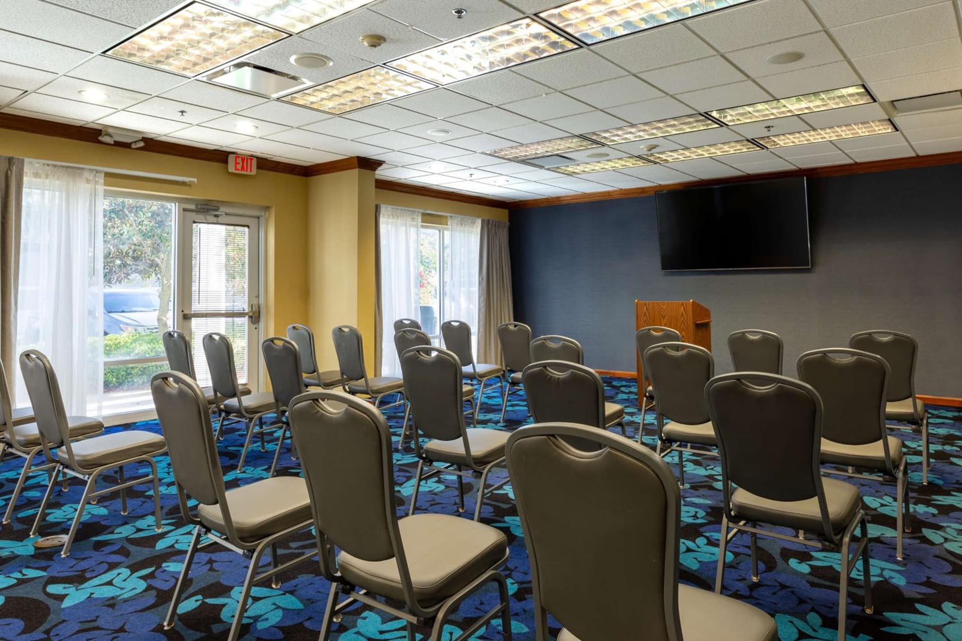 Hampton Inn & Suites Jacksonville Deerwood Park gallery photo in Jacksonville, FL — image 15
