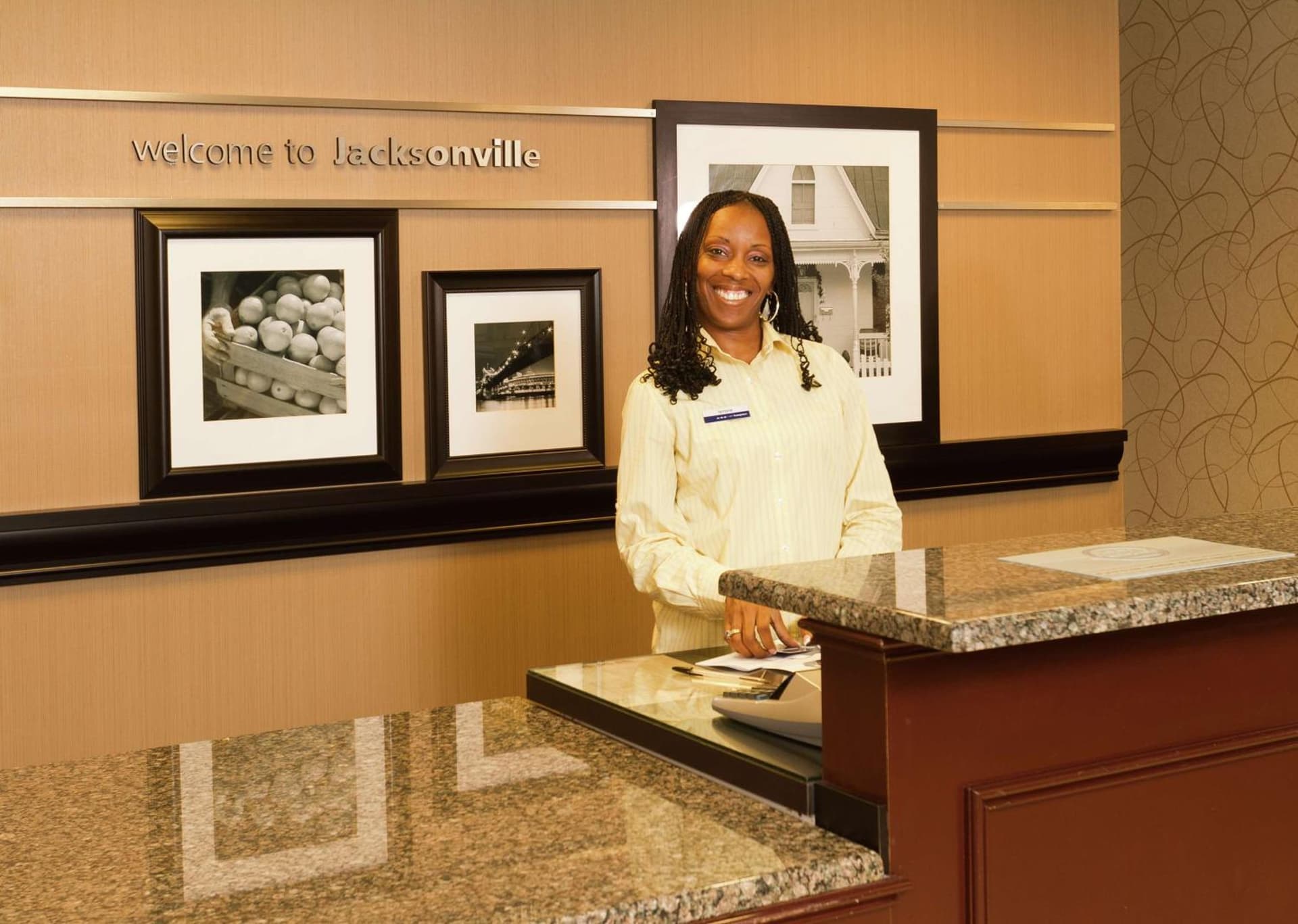 Hampton Inn & Suites Jacksonville-Airport gallery photo in Jacksonville, FL — image 25