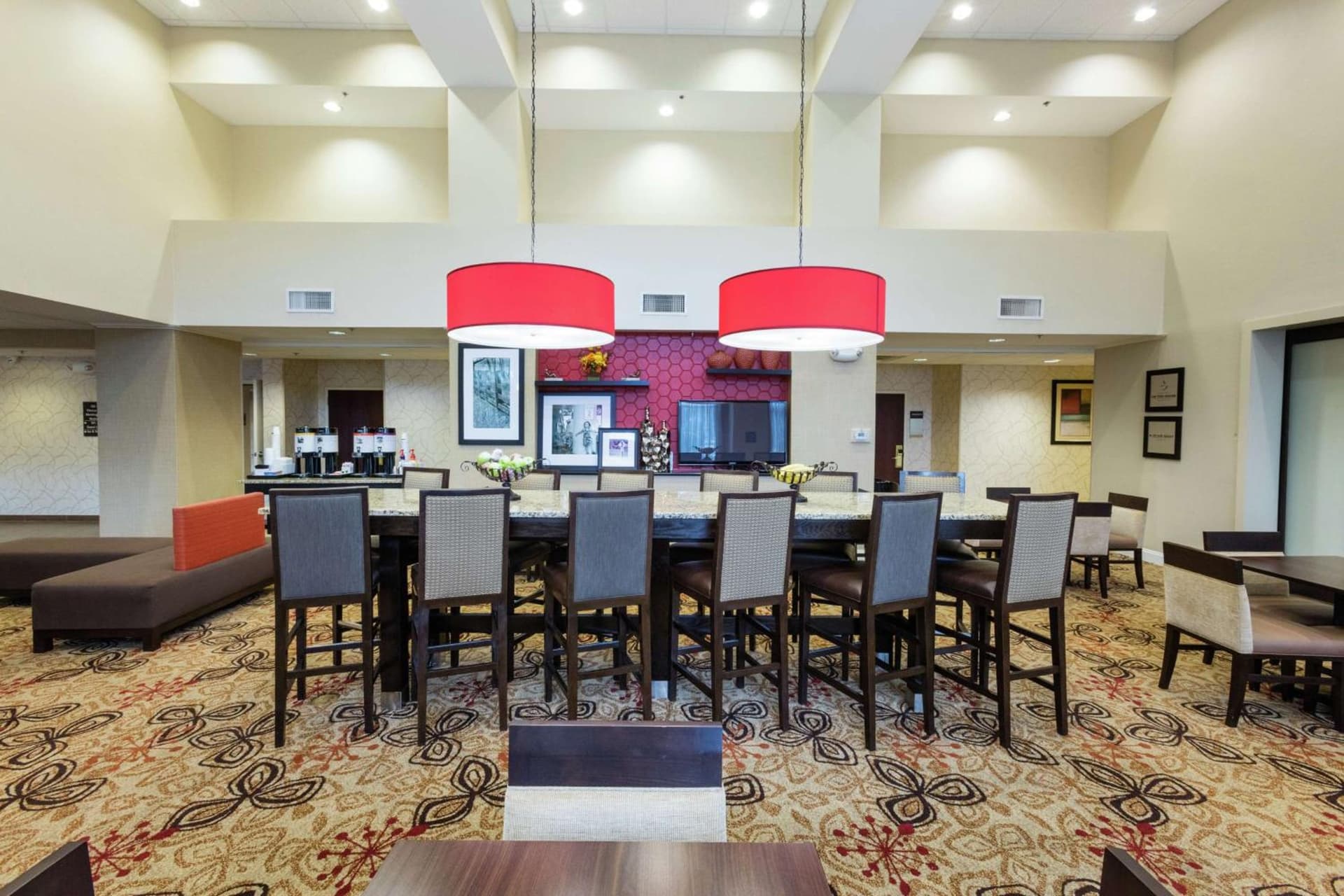Hampton Inn & Suites Jacksonville-Airport gallery photo in Jacksonville, FL — image 43