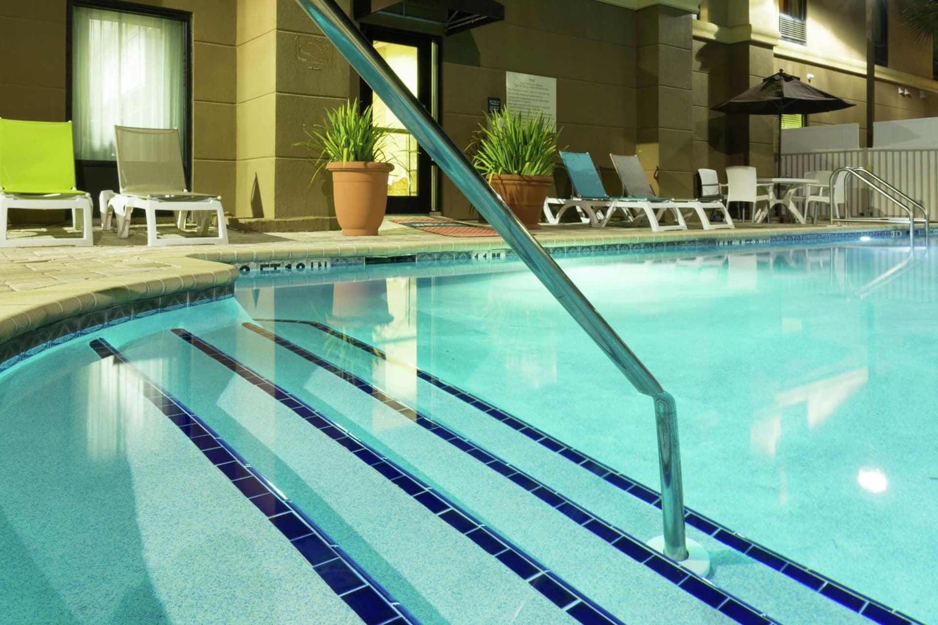 Hampton Inn & Suites Jacksonville-Airport gallery photo in Jacksonville, FL — image 8