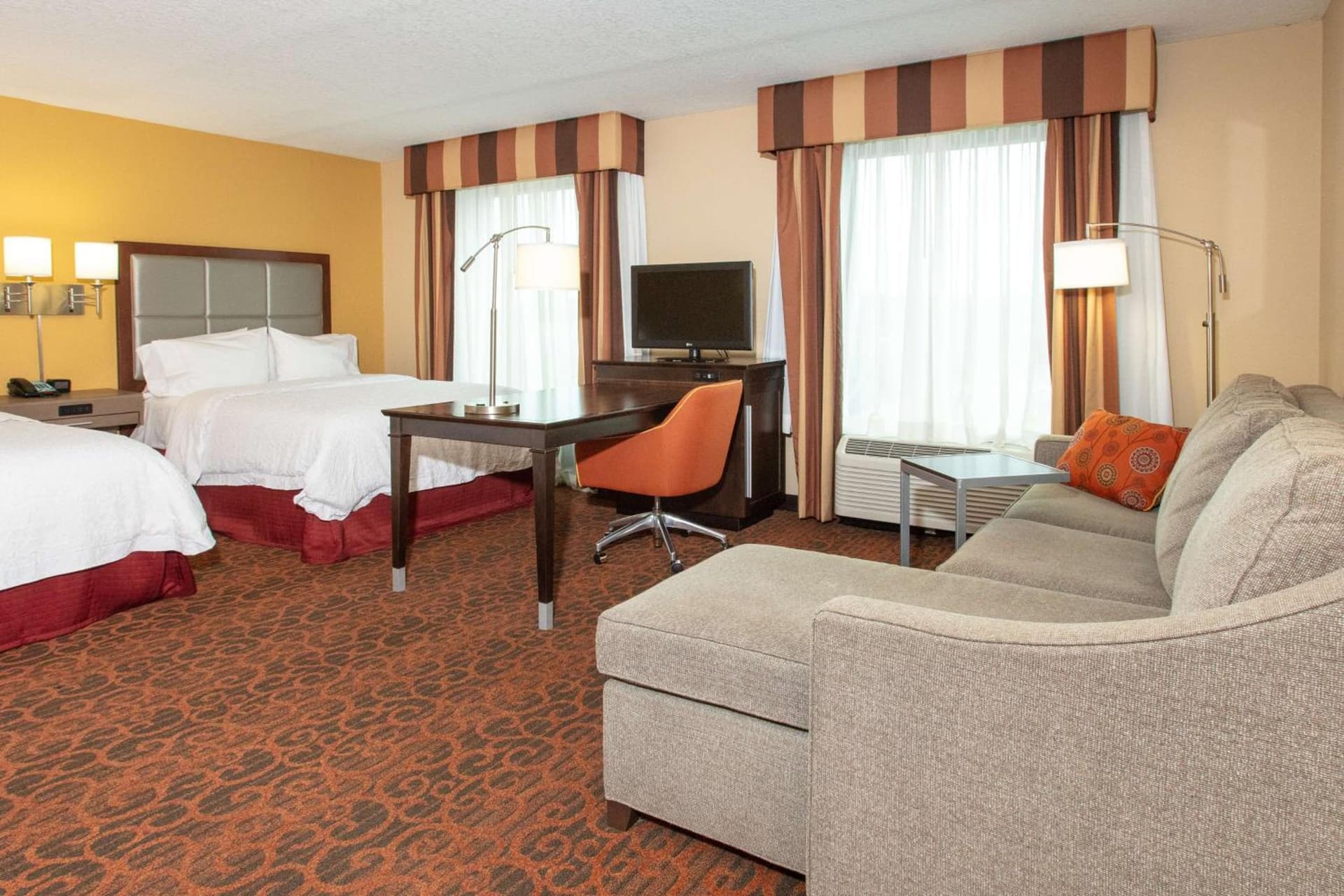Hampton Inn & Suites Jacksonville-Airport gallery photo in Jacksonville, FL — image 30