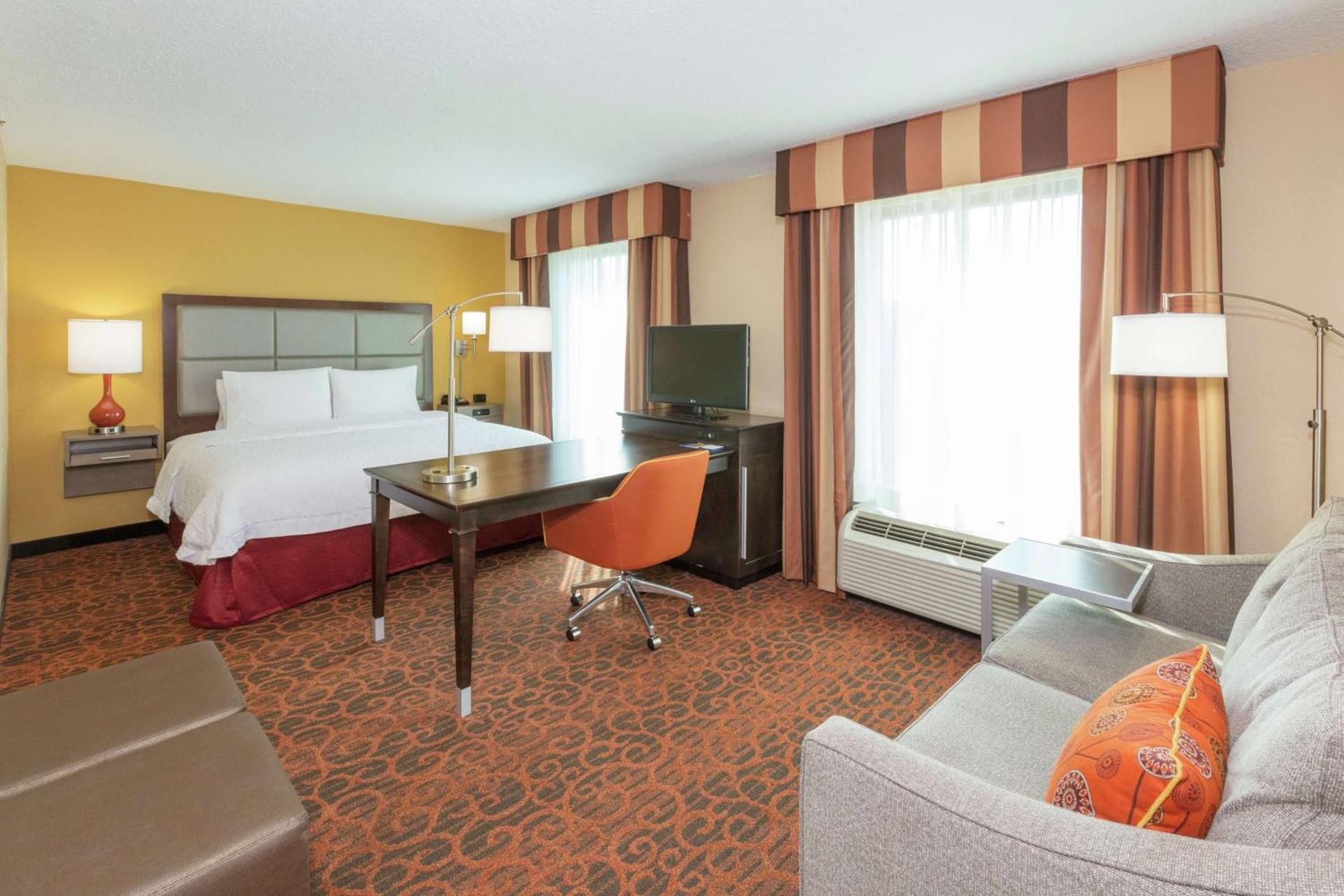 Hampton Inn & Suites Jacksonville-Airport gallery photo in Jacksonville, FL — image 31