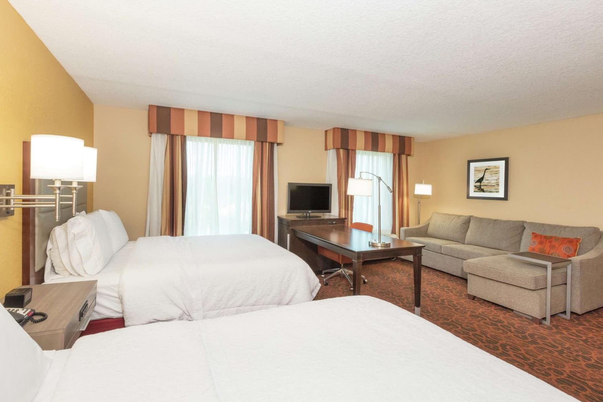 Hampton Inn & Suites Jacksonville-Airport gallery photo in Jacksonville, FL — image 24