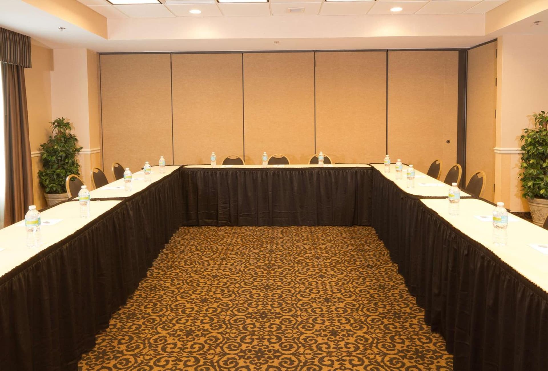Hampton Inn & Suites Jacksonville-Airport gallery photo in Jacksonville, FL — image 41