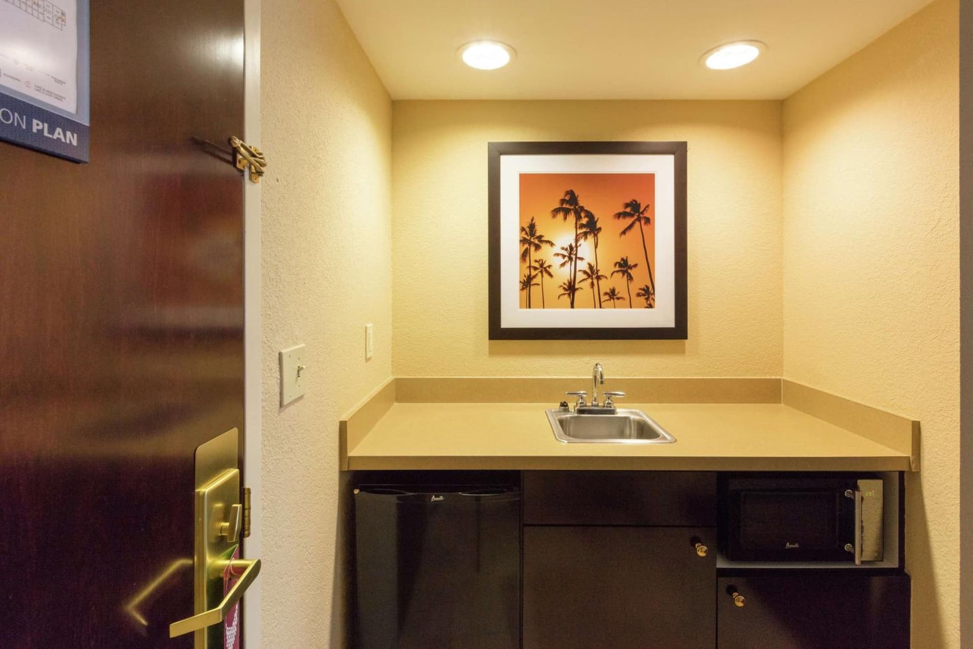 Hampton Inn & Suites Jacksonville-Airport gallery photo in Jacksonville, FL — image 32