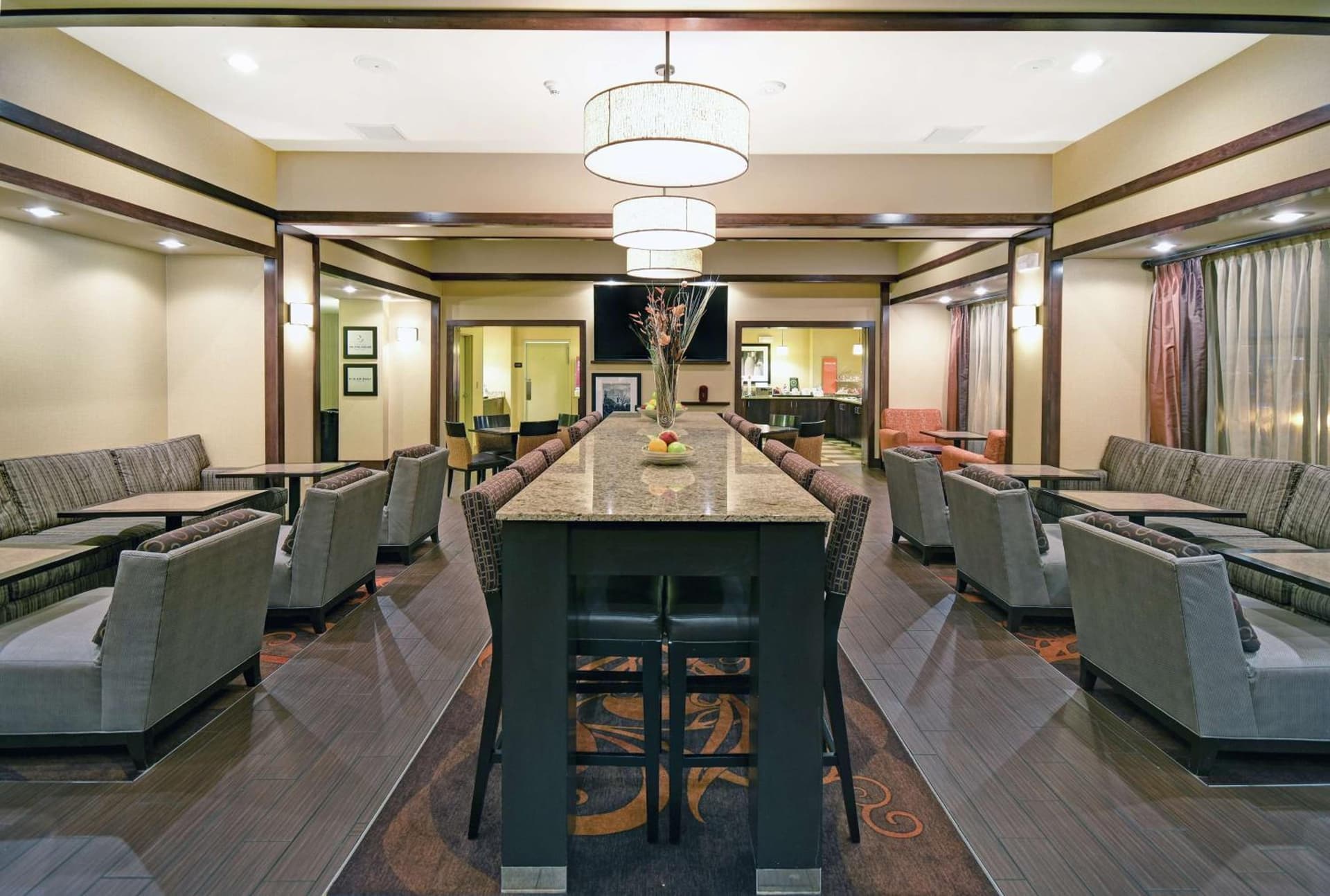 Hampton Inn Beloit gallery photo in Beloit, WI — image 41