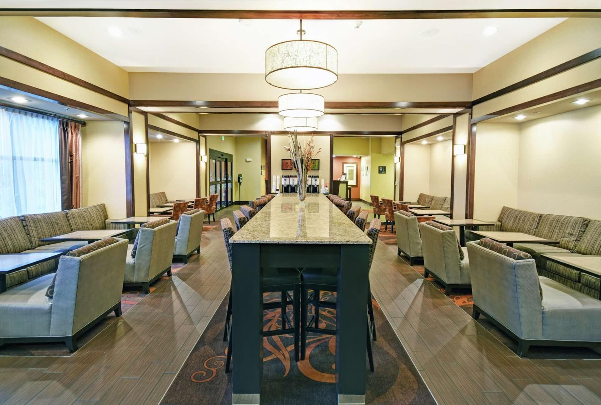 Hampton Inn Beloit gallery photo in Beloit, WI — image 39